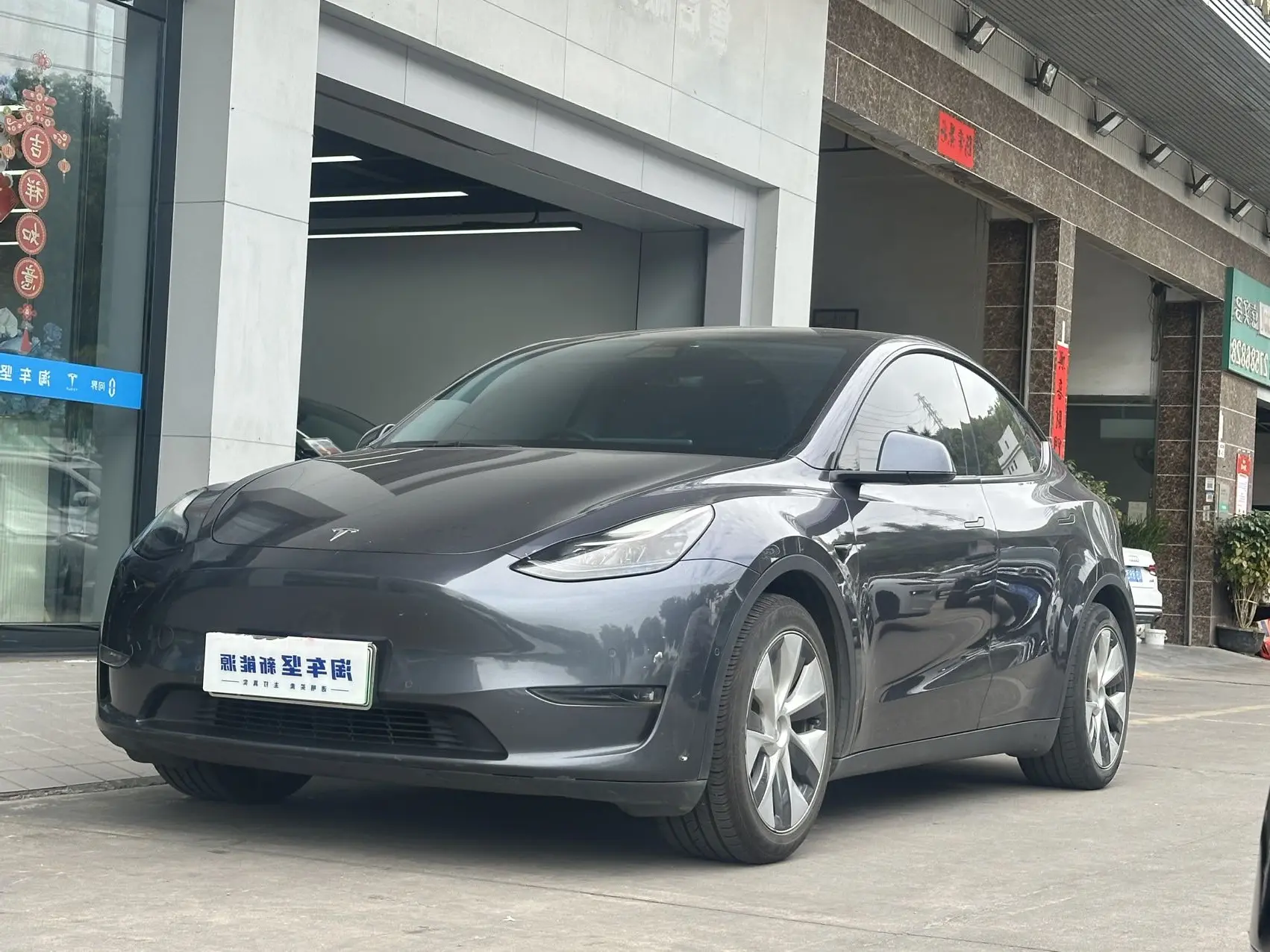 Tesla Model Y  из Китая