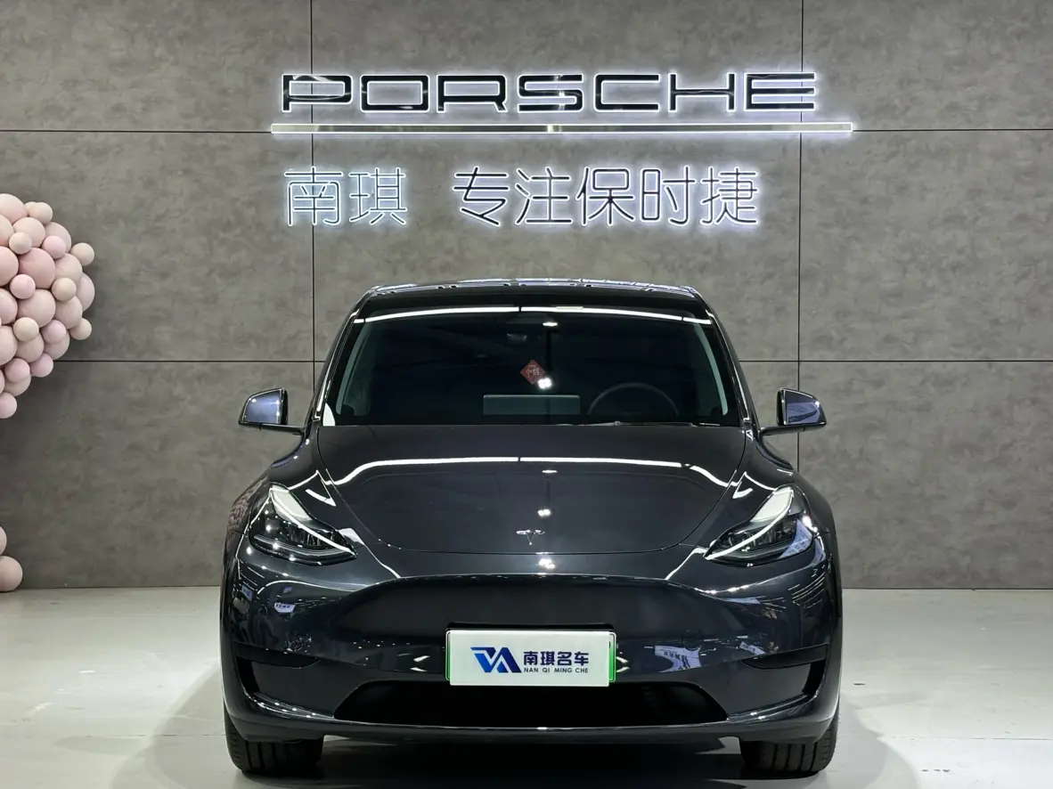 Tesla Model Y  из Китая