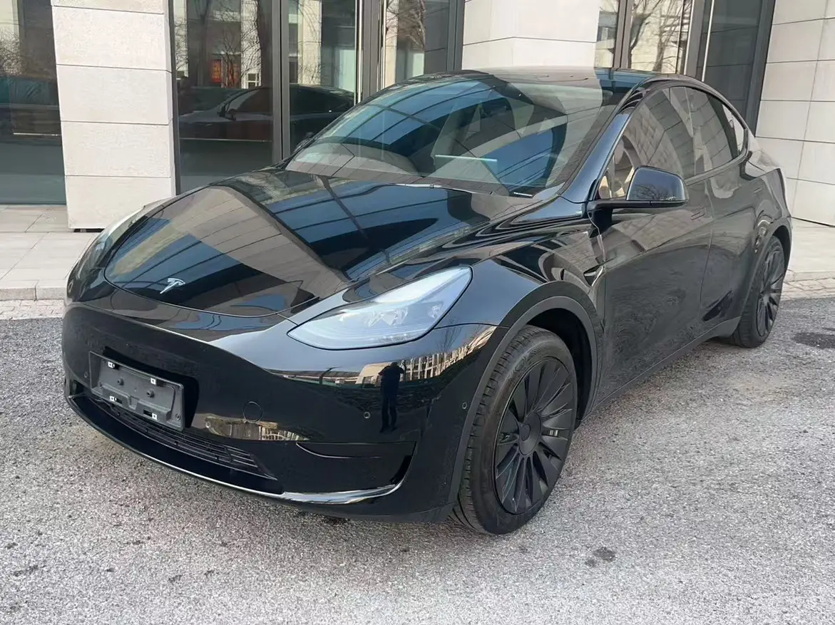 Tesla Model Y  из Китая