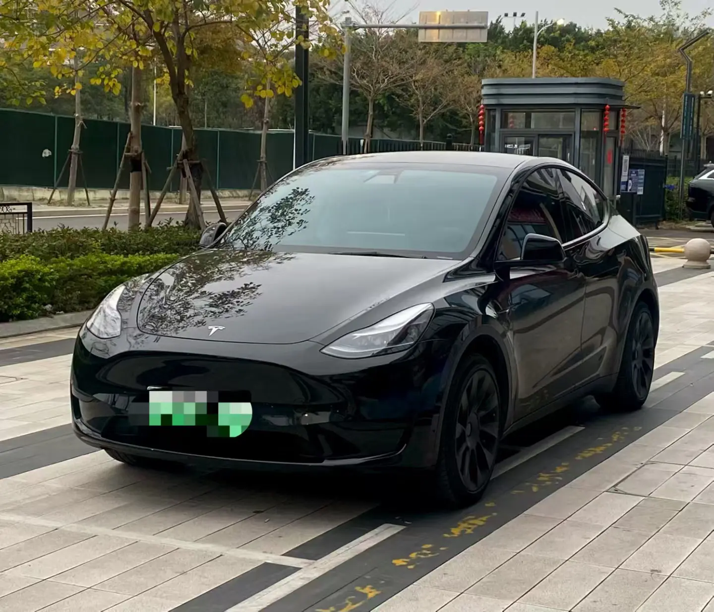 Tesla Model Y  из Китая