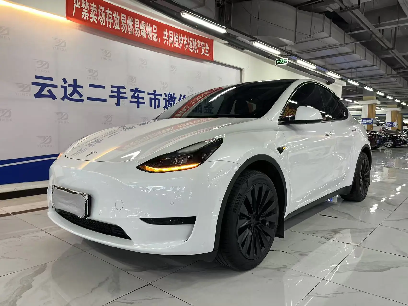 Tesla Model Y  из Китая