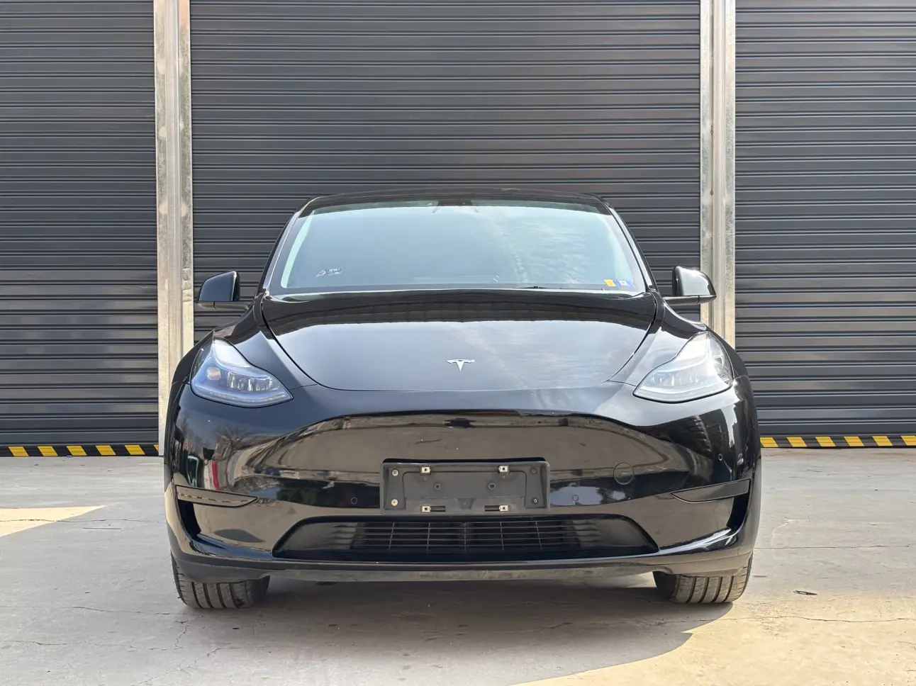 Tesla Model Y  из Китая