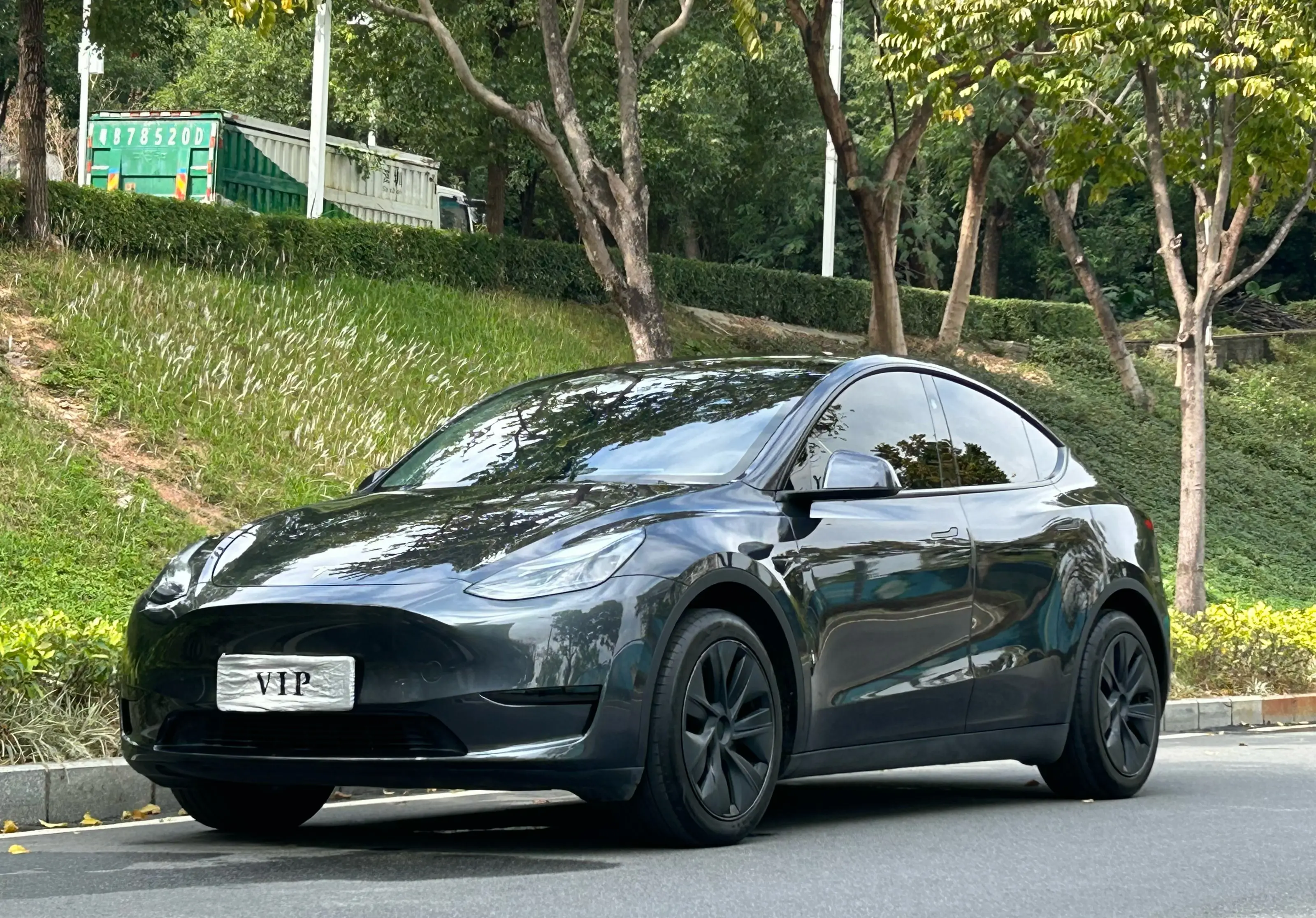 Tesla Model Y  из Китая