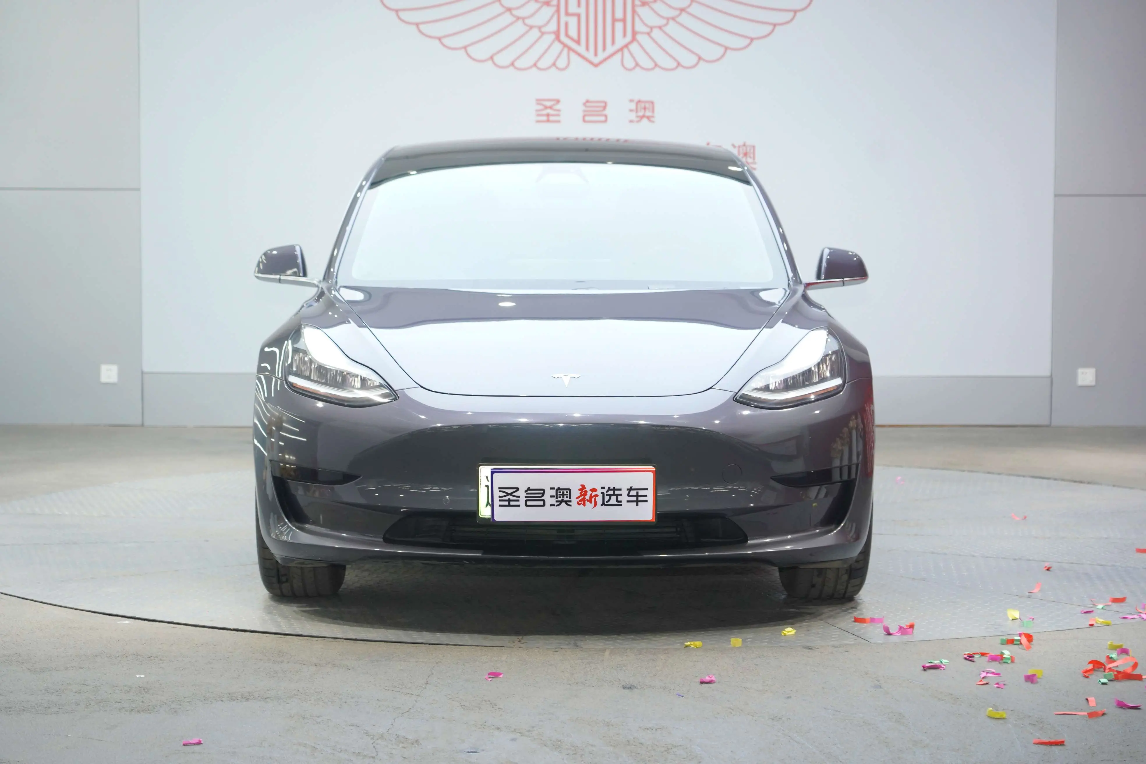 Tesla Model 3  из Китая