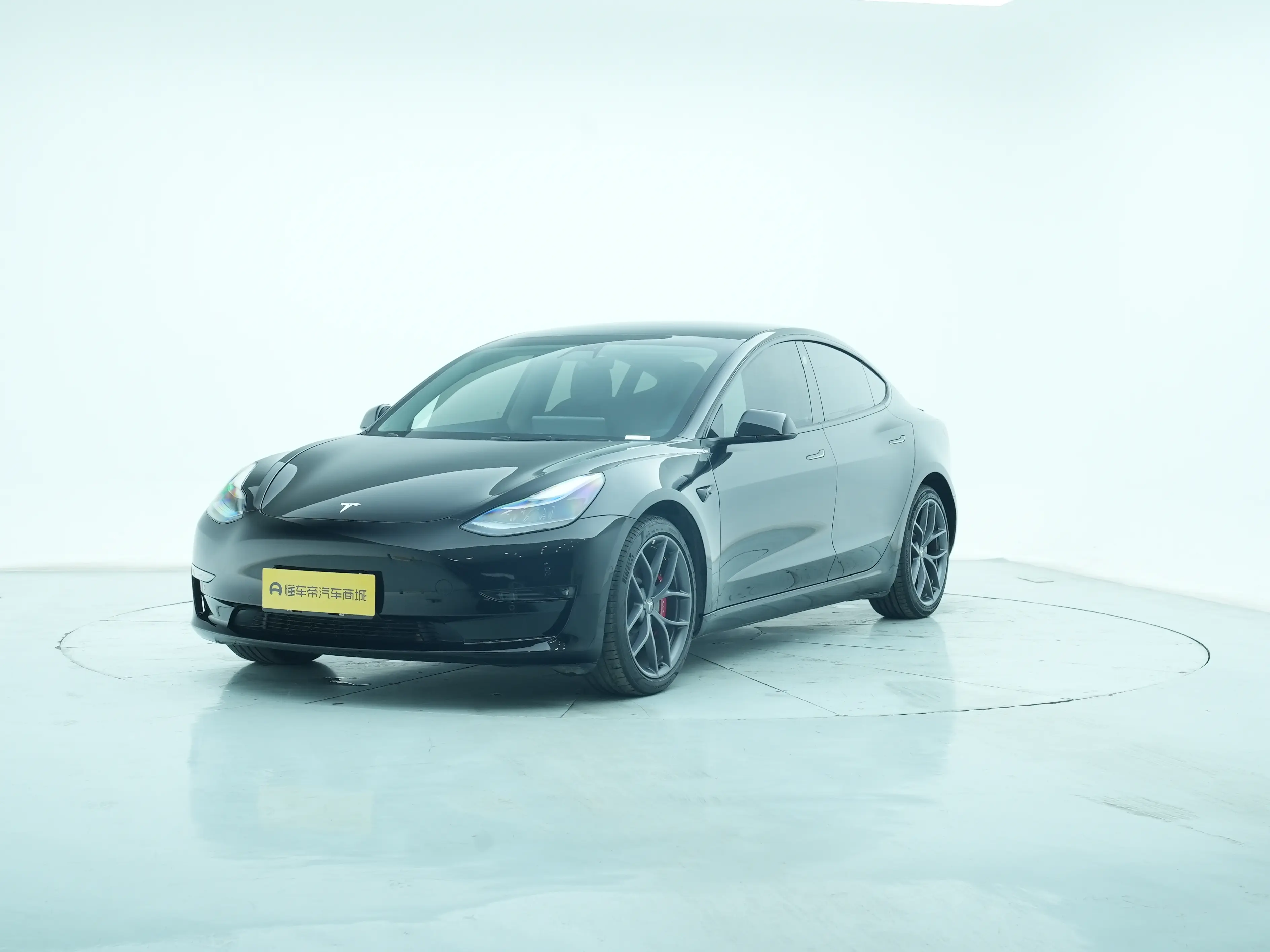 Tesla Model 3  из Китая