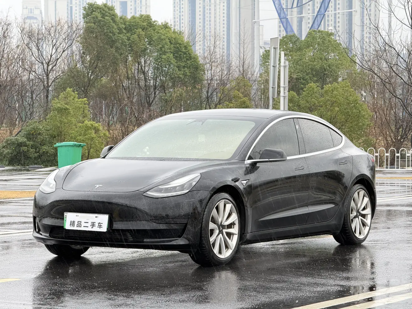 Tesla Model 3  из Китая
