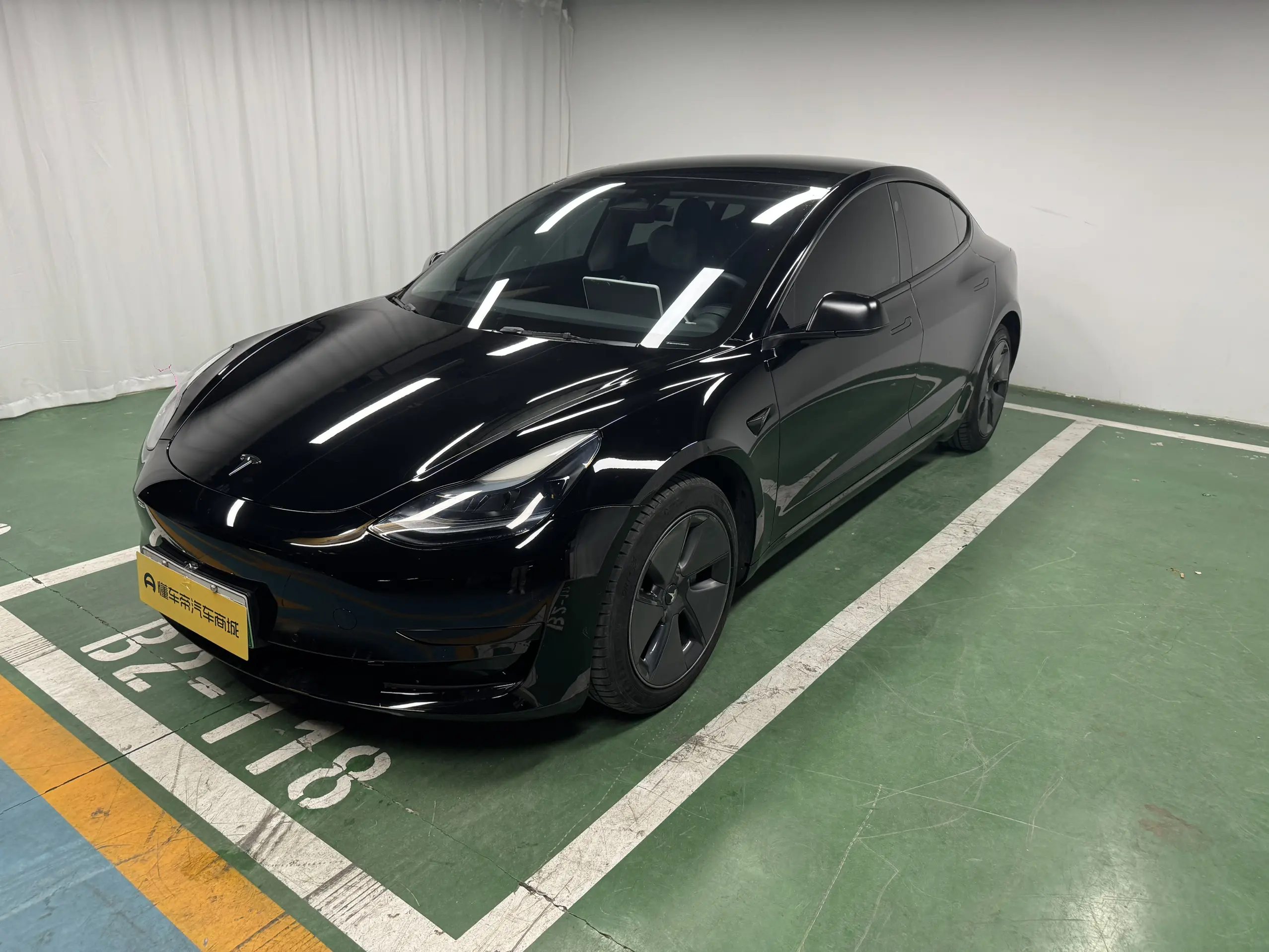 Tesla Model 3  из Китая