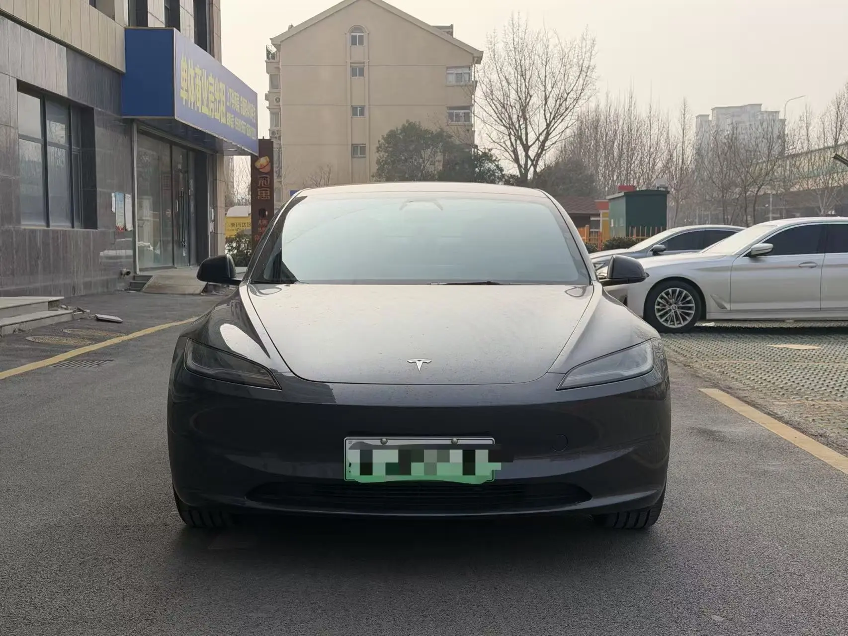 Tesla Model 3  из Китая