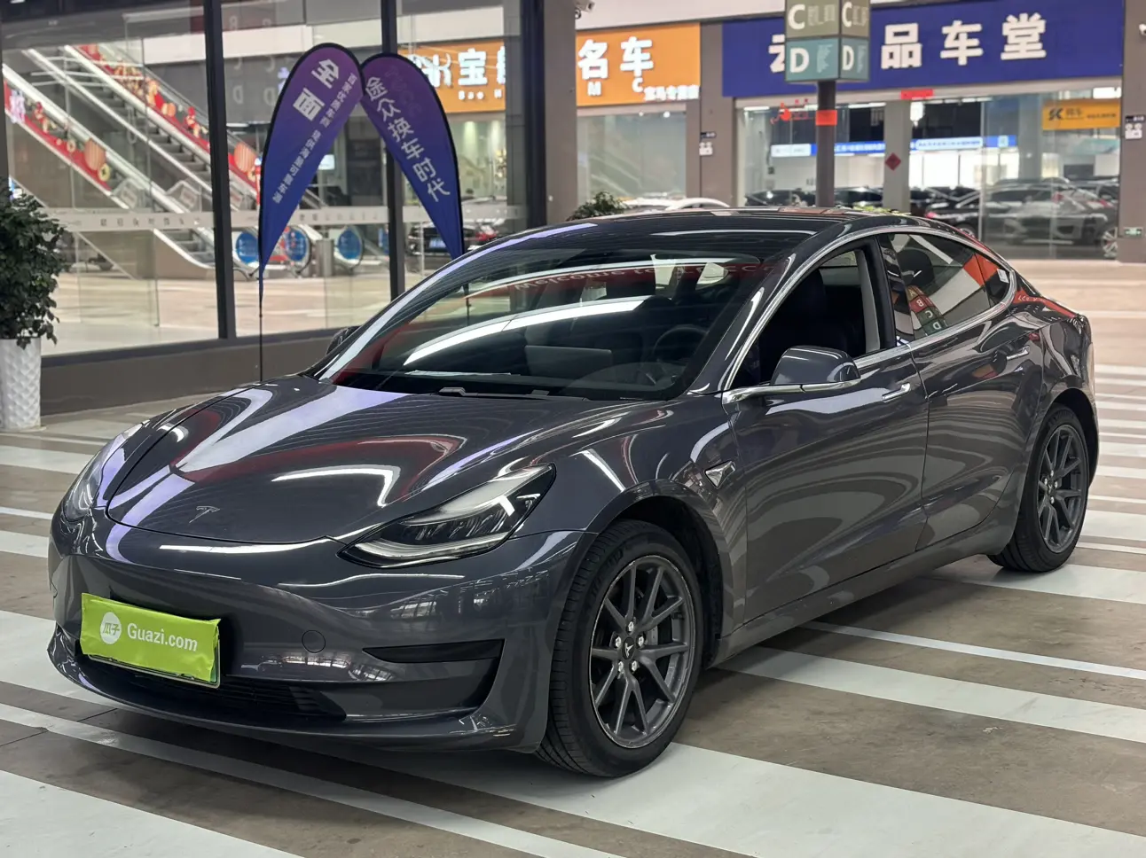 Tesla Model 3  из Китая