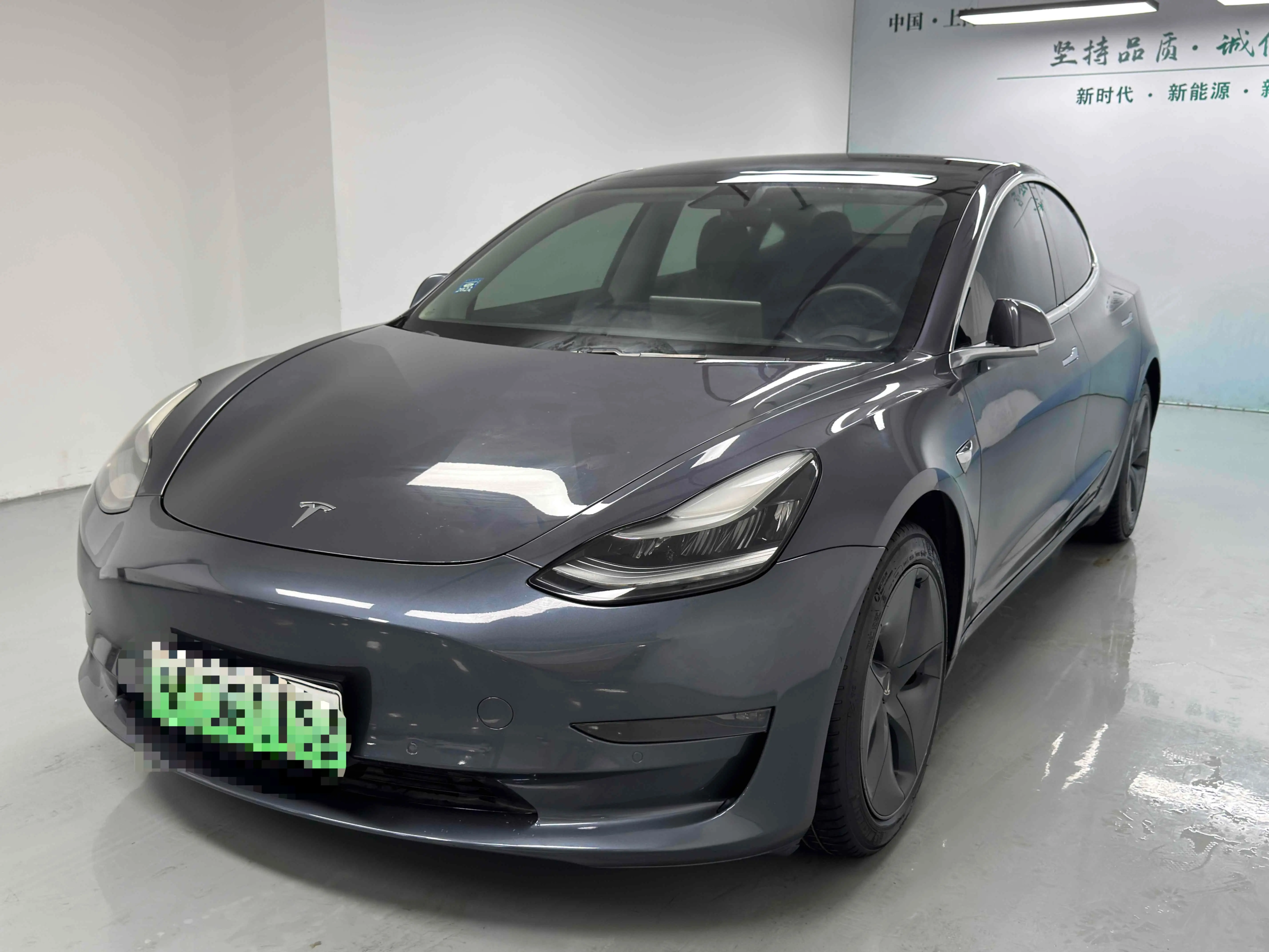 Tesla Model 3  из Китая