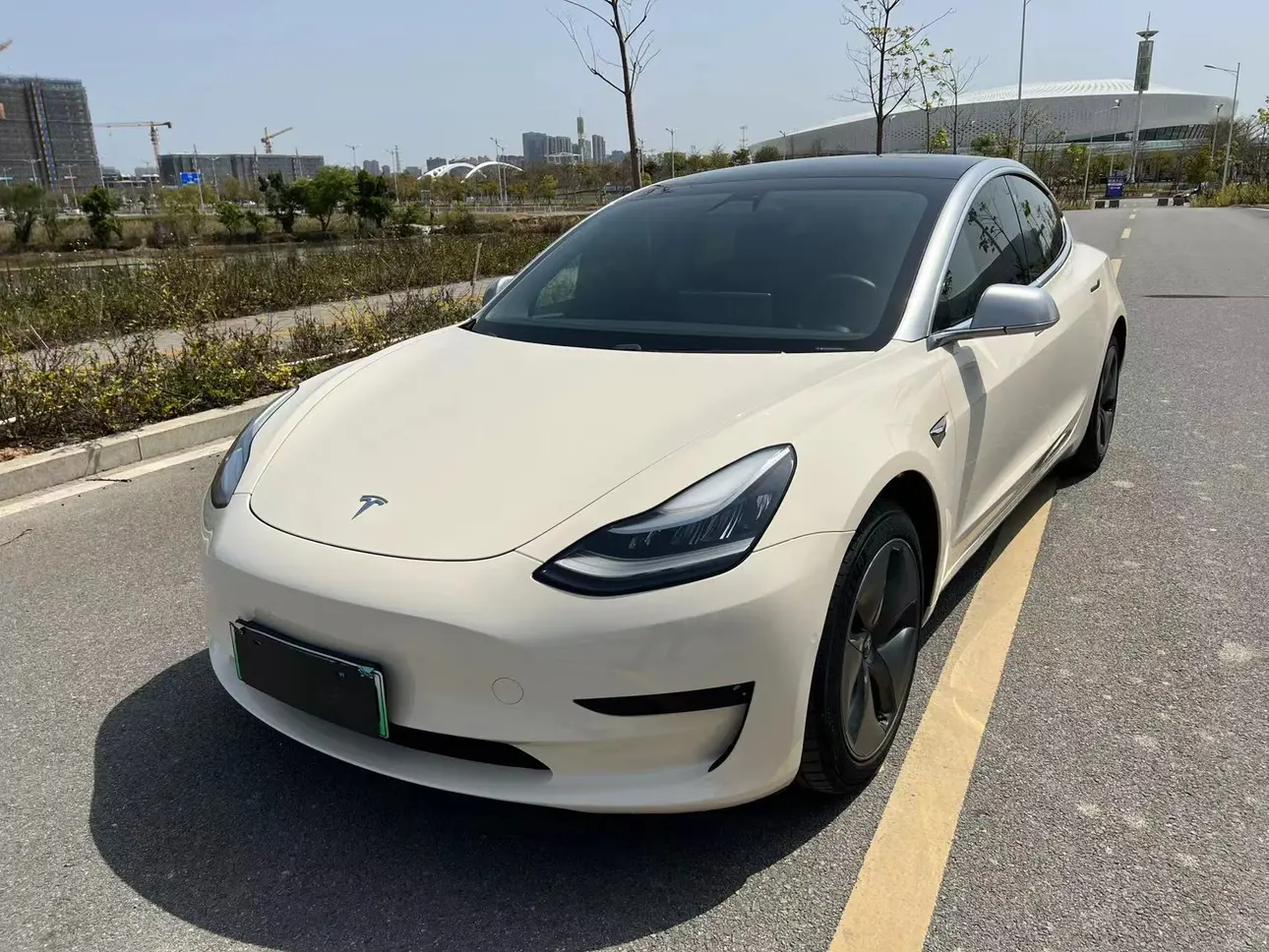 Tesla Model 3  из Китая
