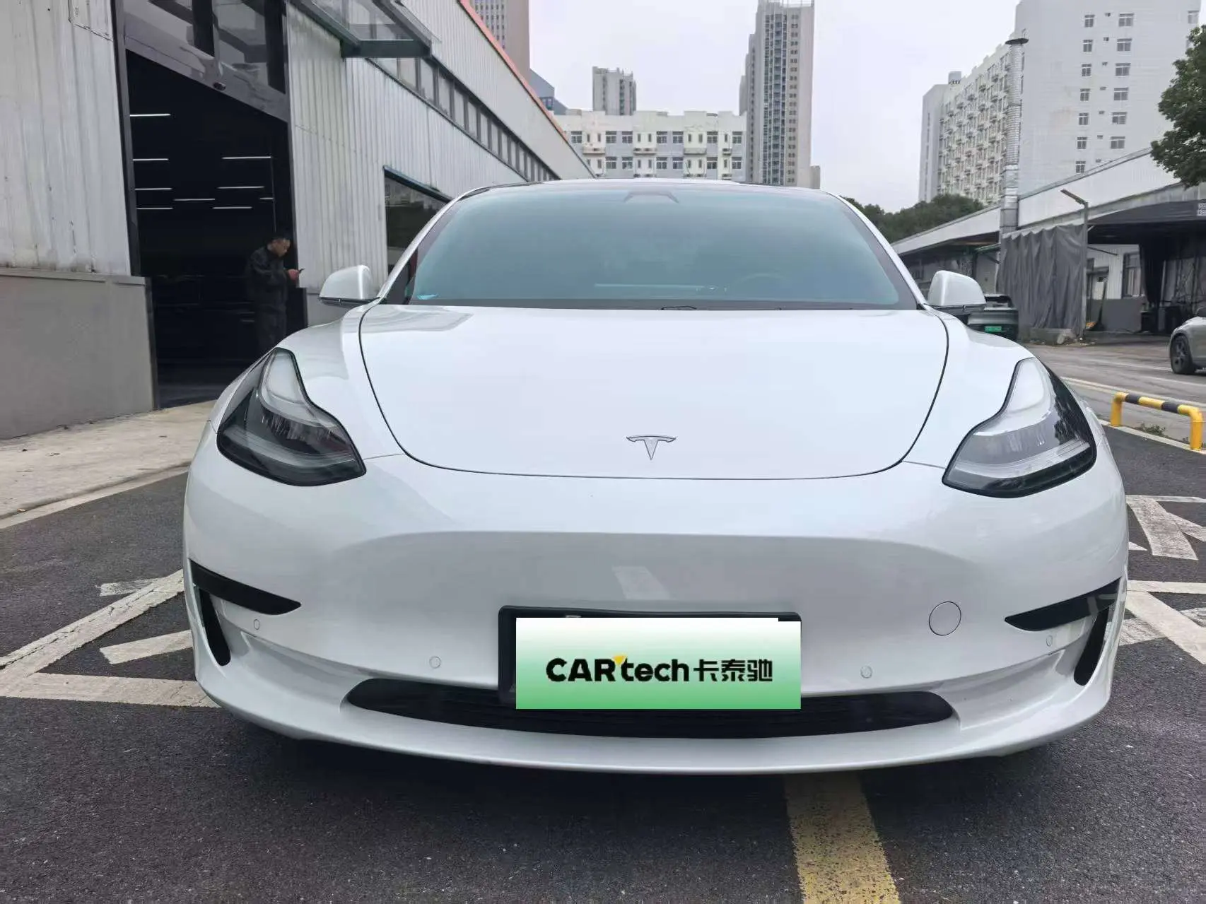 Tesla Model 3  из Китая