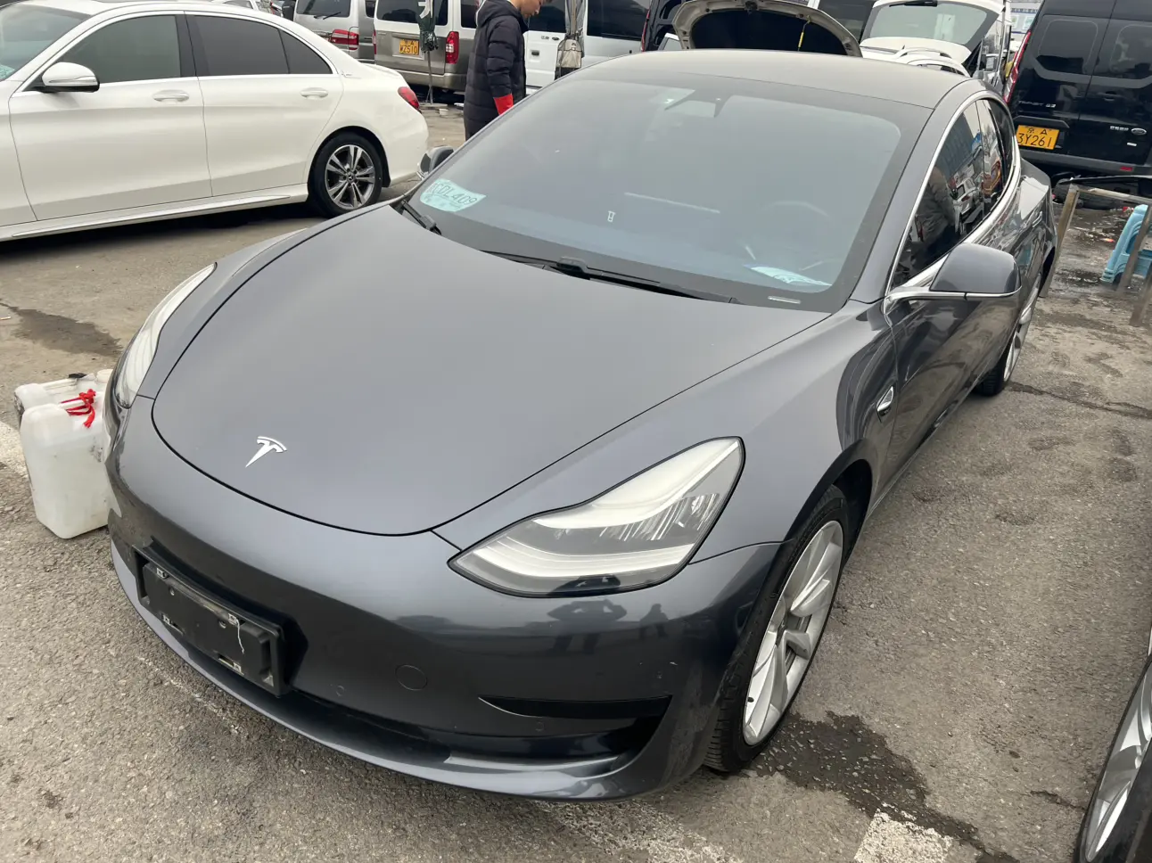 Tesla Model 3  из Китая