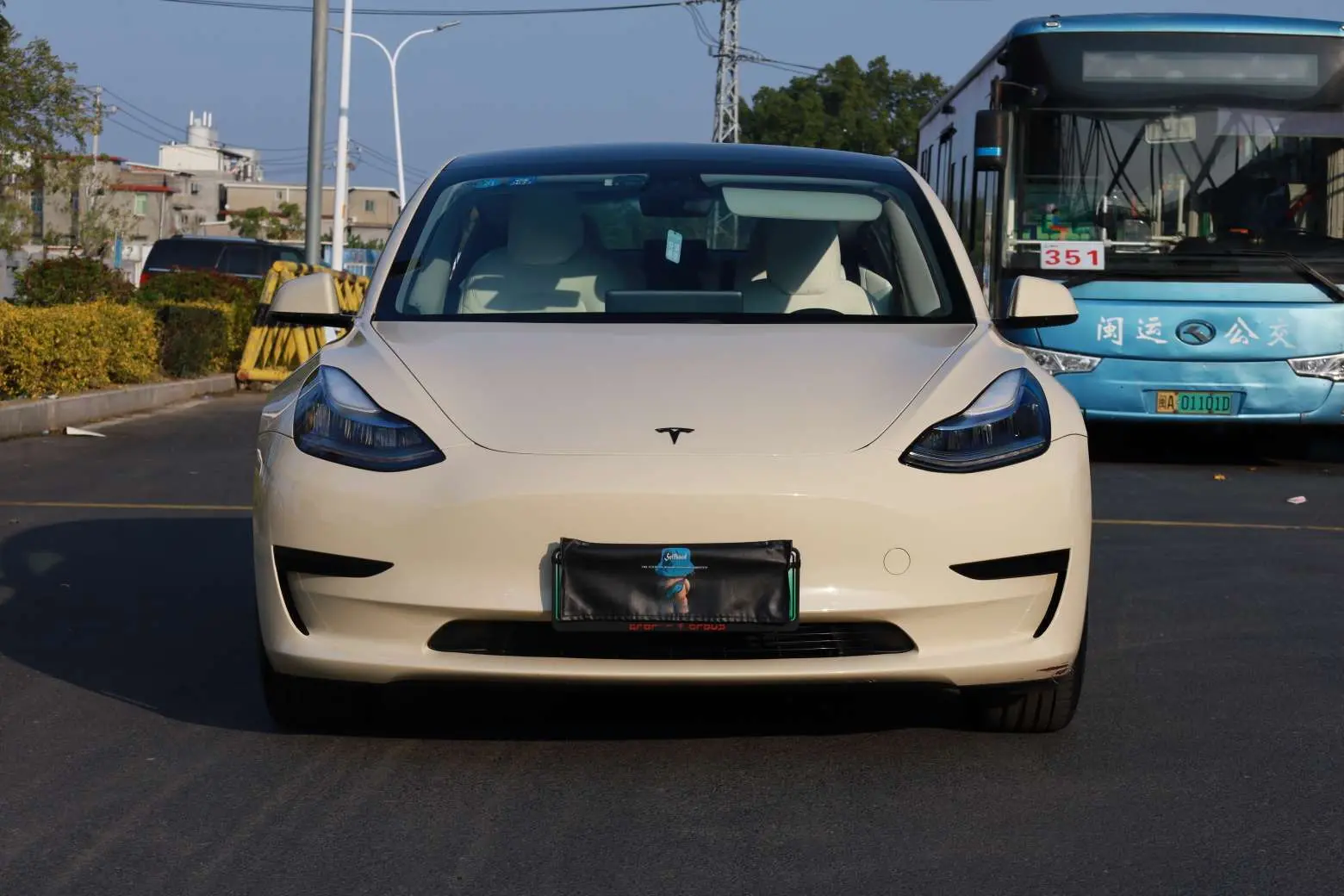 Tesla Model 3  из Китая