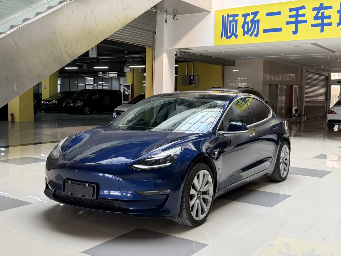 Tesla Model 3  из Китая