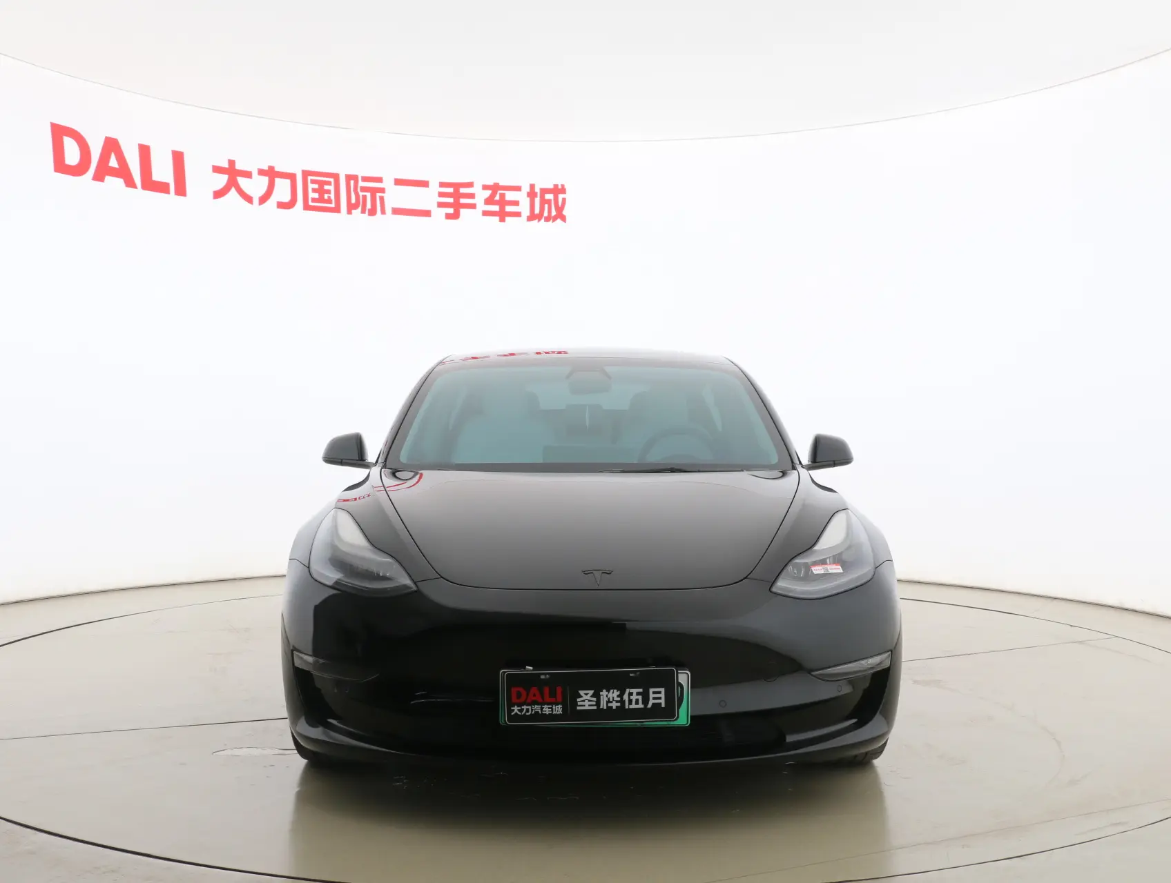 Tesla Model 3  из Китая