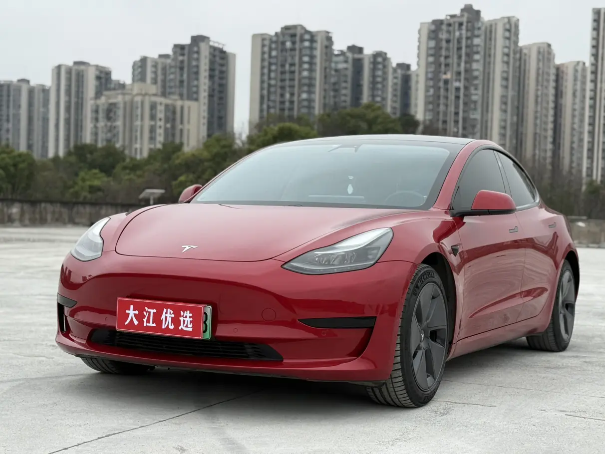 Tesla Model 3  из Китая