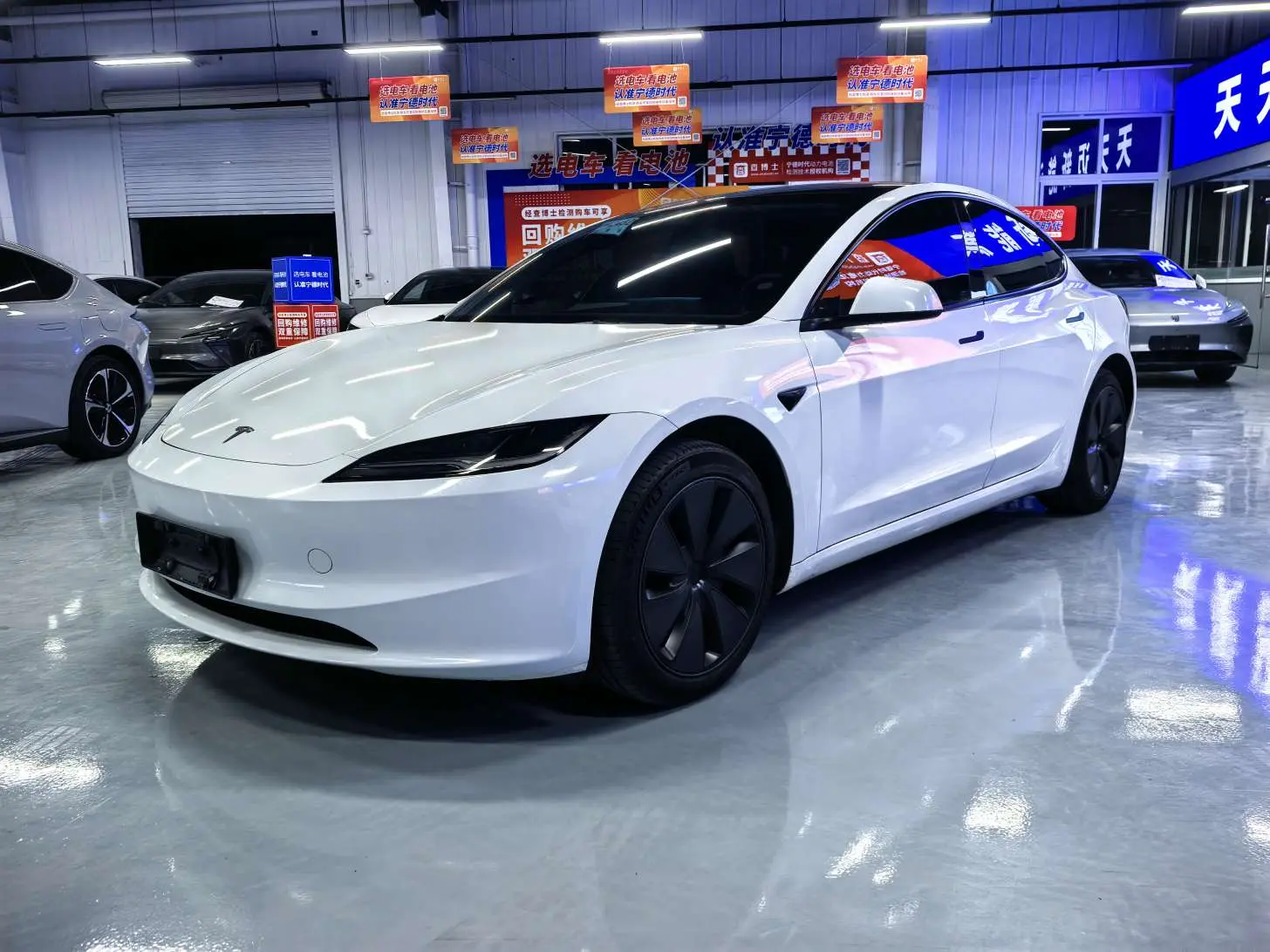 Tesla Model 3  из Китая