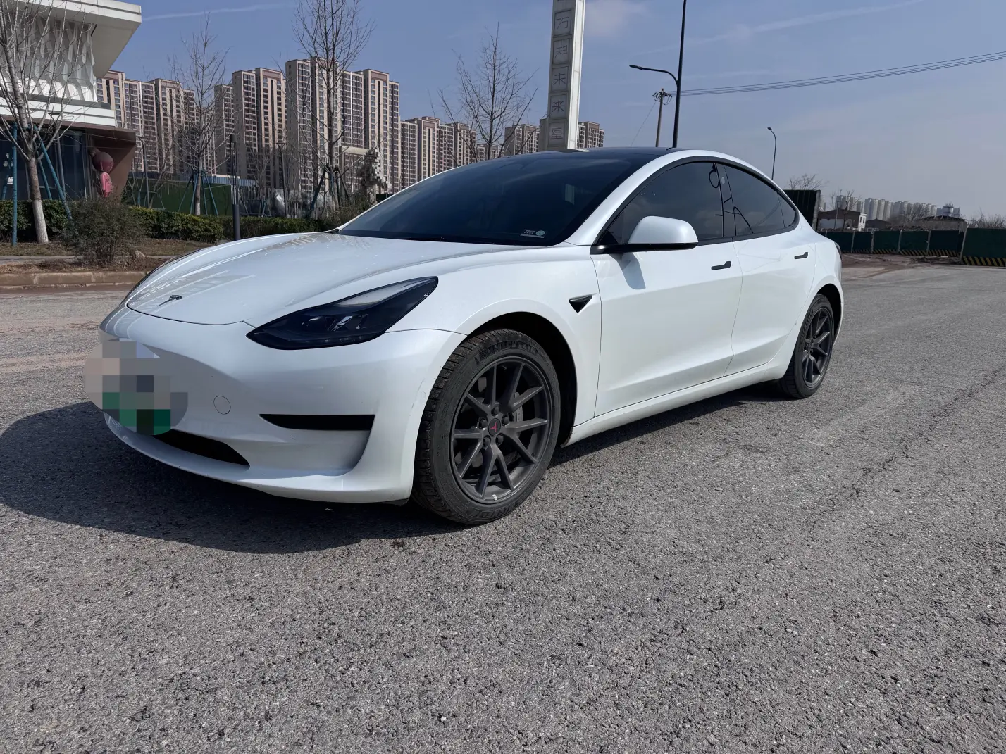 Tesla Model 3  из Китая