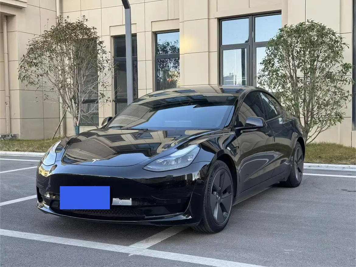 Tesla Model 3  из Китая
