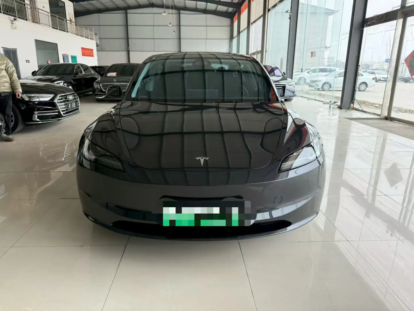 Tesla Model 3  из Китая