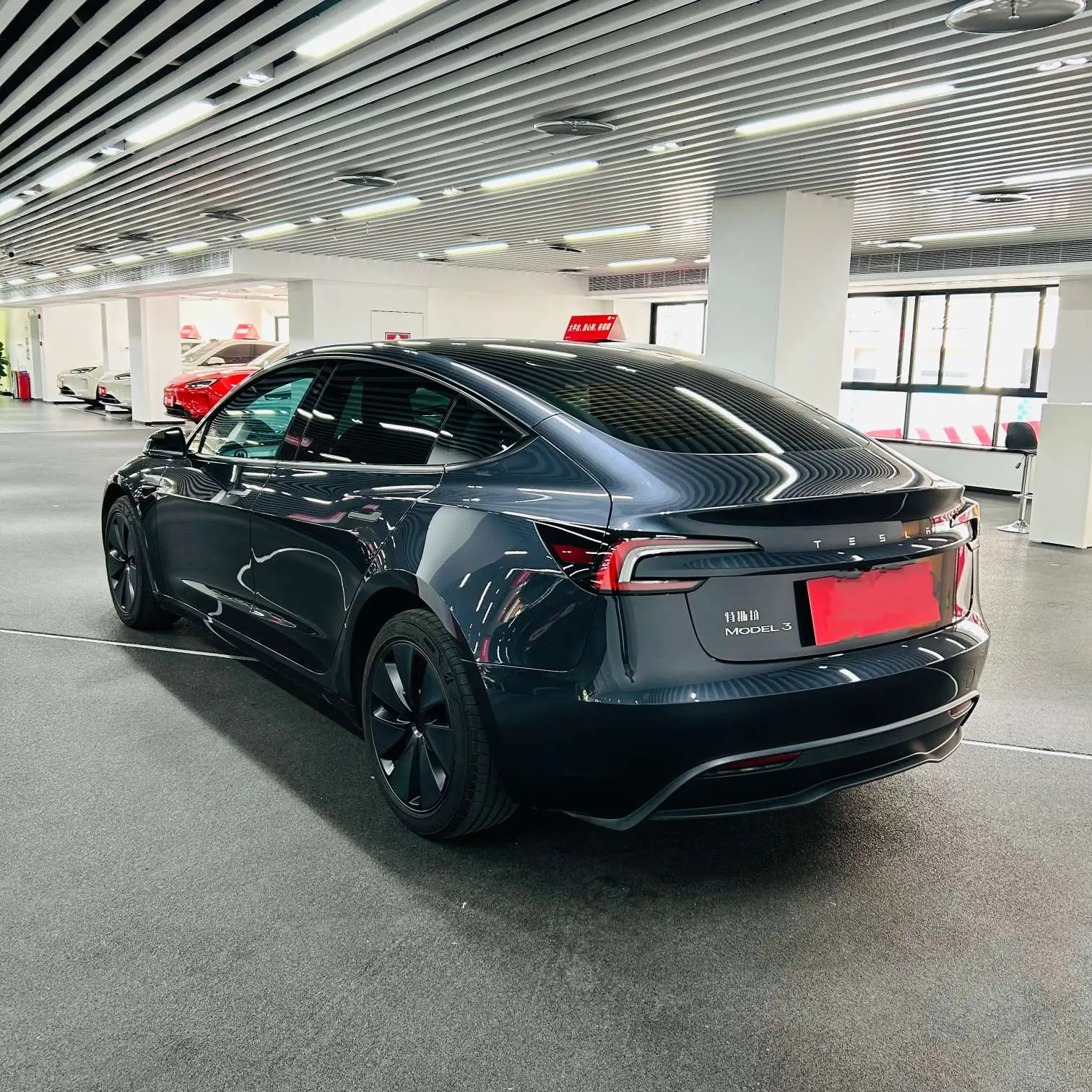 Tesla Model 3  из Китая