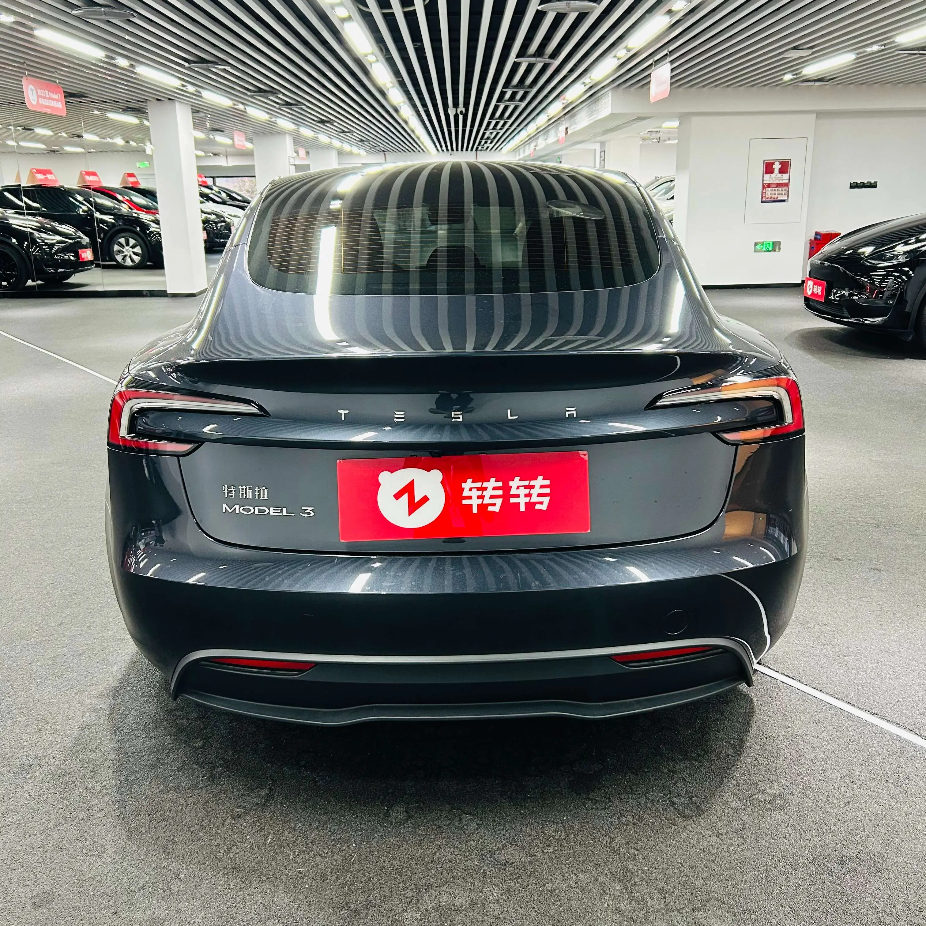 Tesla Model 3  из Китая