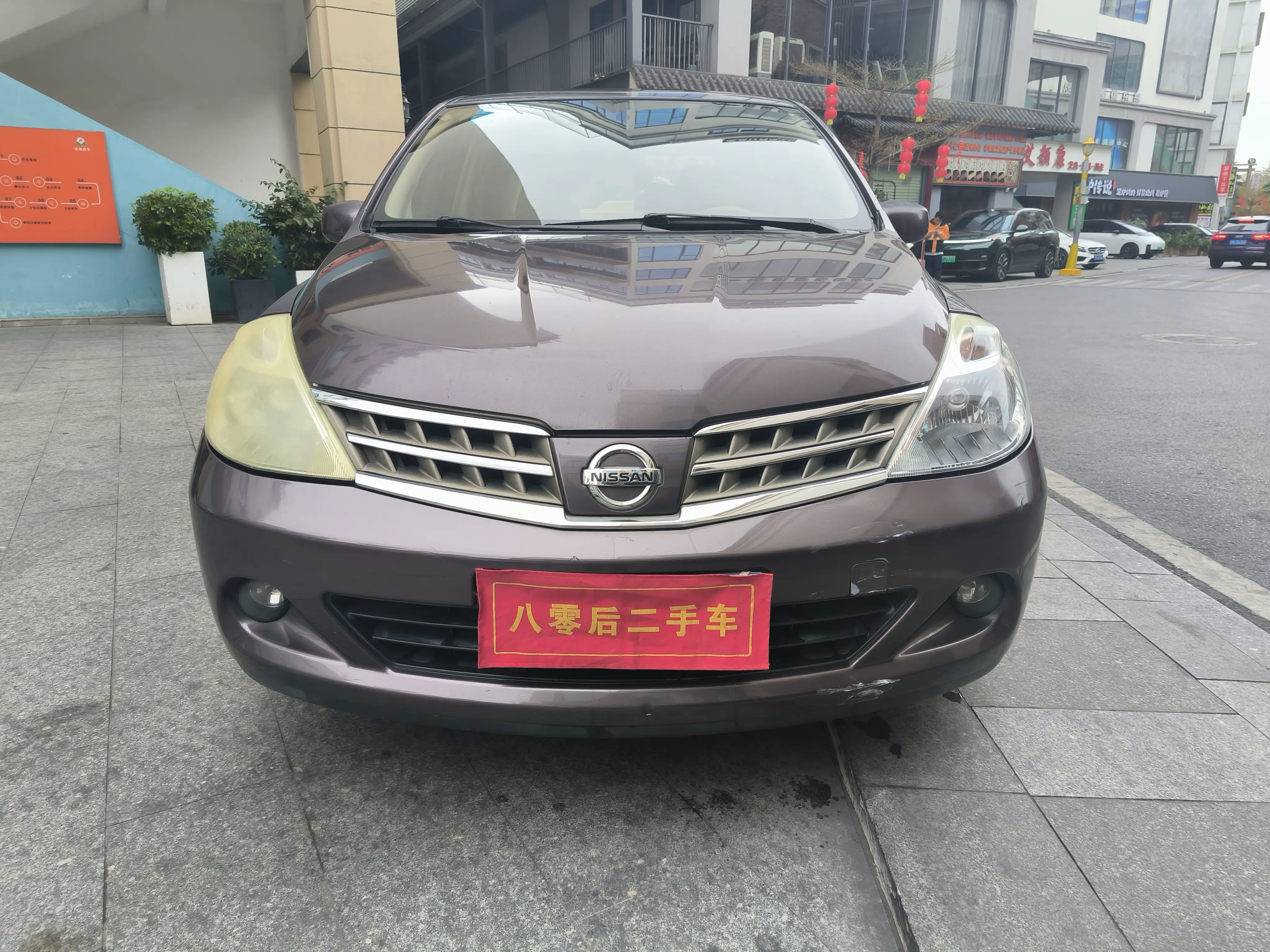 Nissan Tiida  из Китая