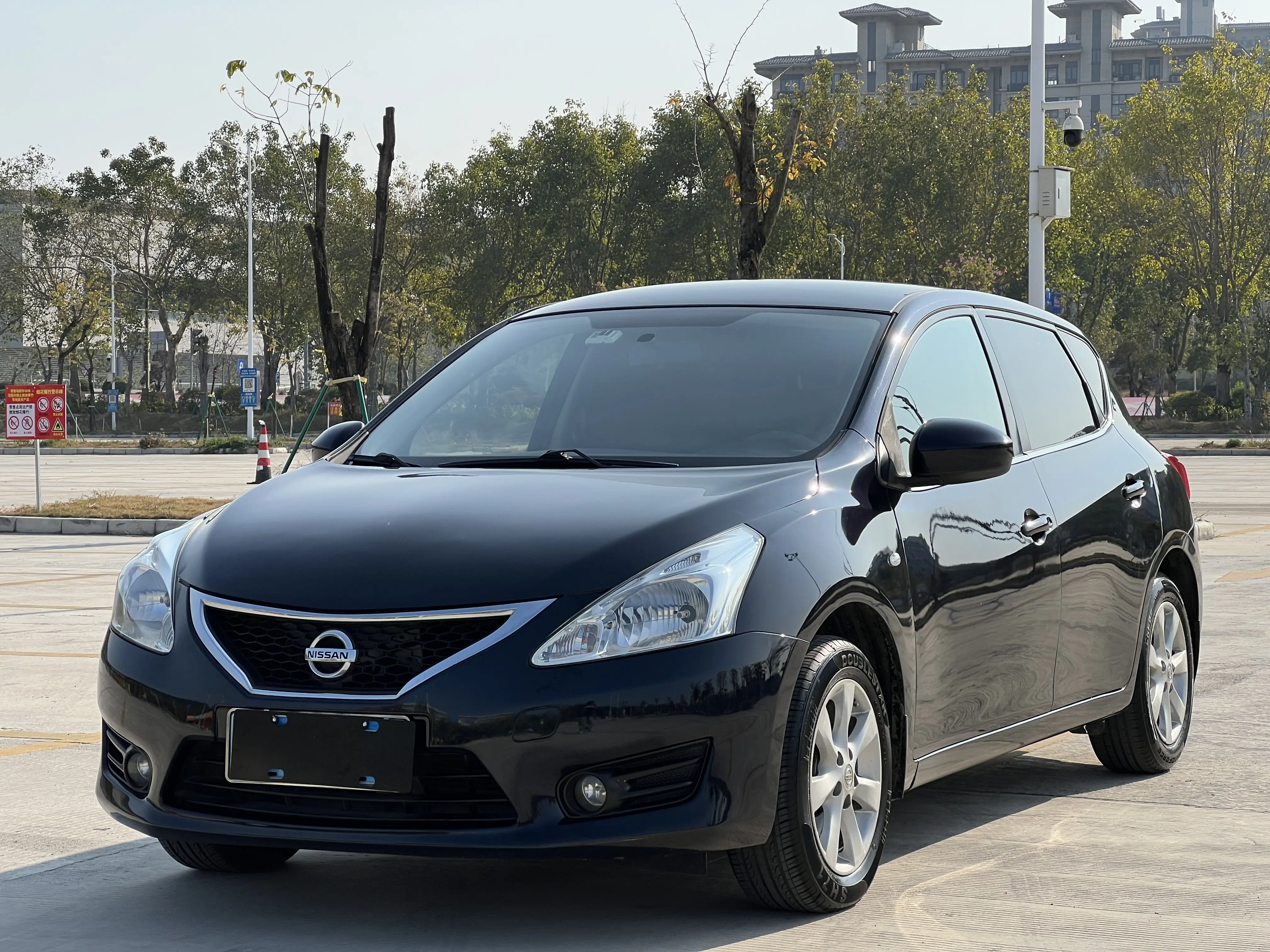 Nissan Tiida  из Китая