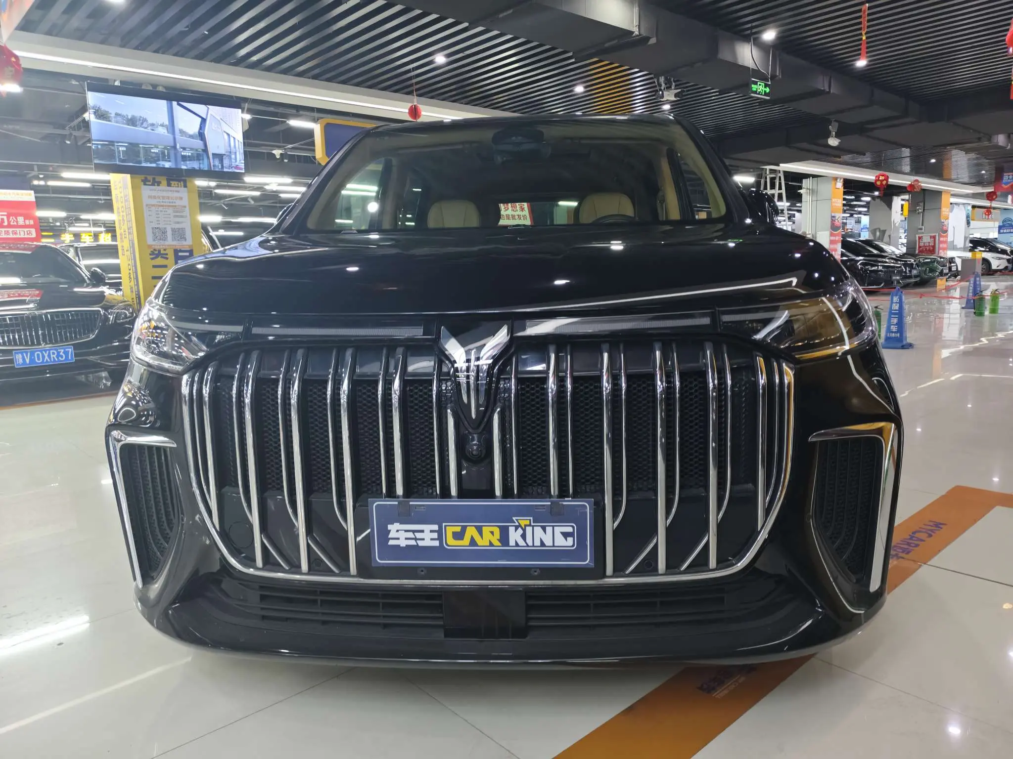 Voyah Lantu Dreamer PHEV  из Китая