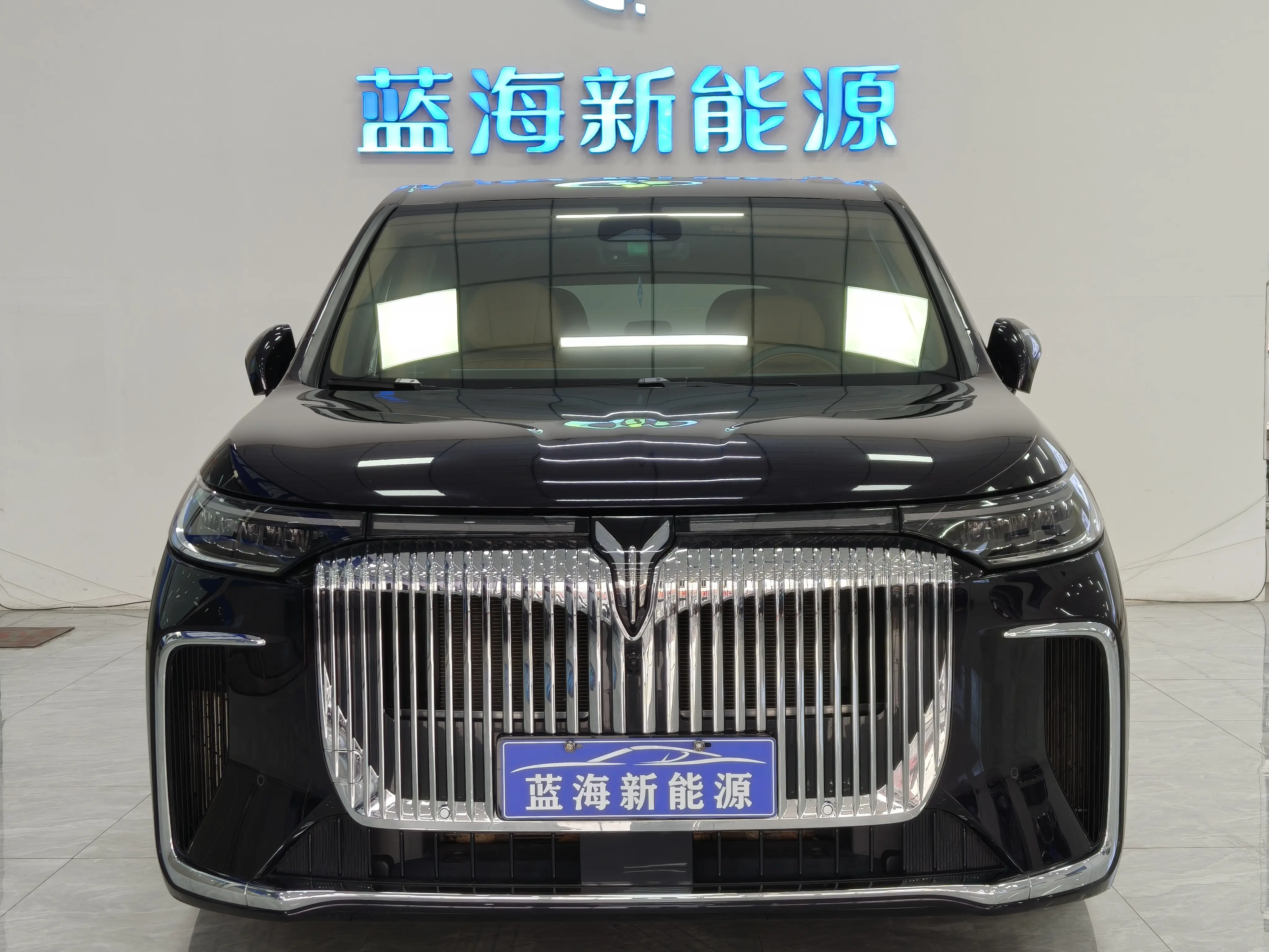 Voyah Lantu Dreamer PHEV  из Китая