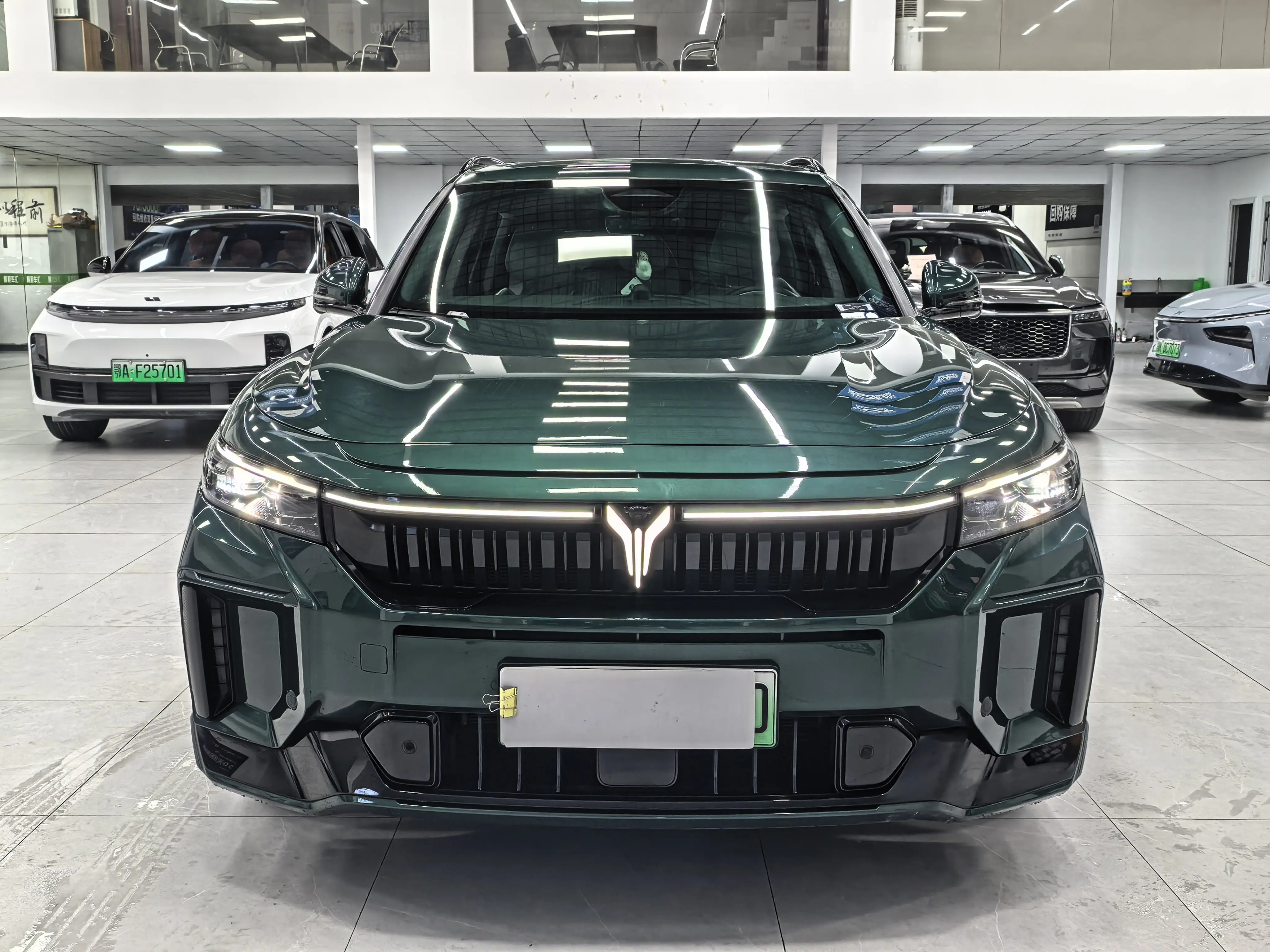 Voyah Lantu FREE  из Китая