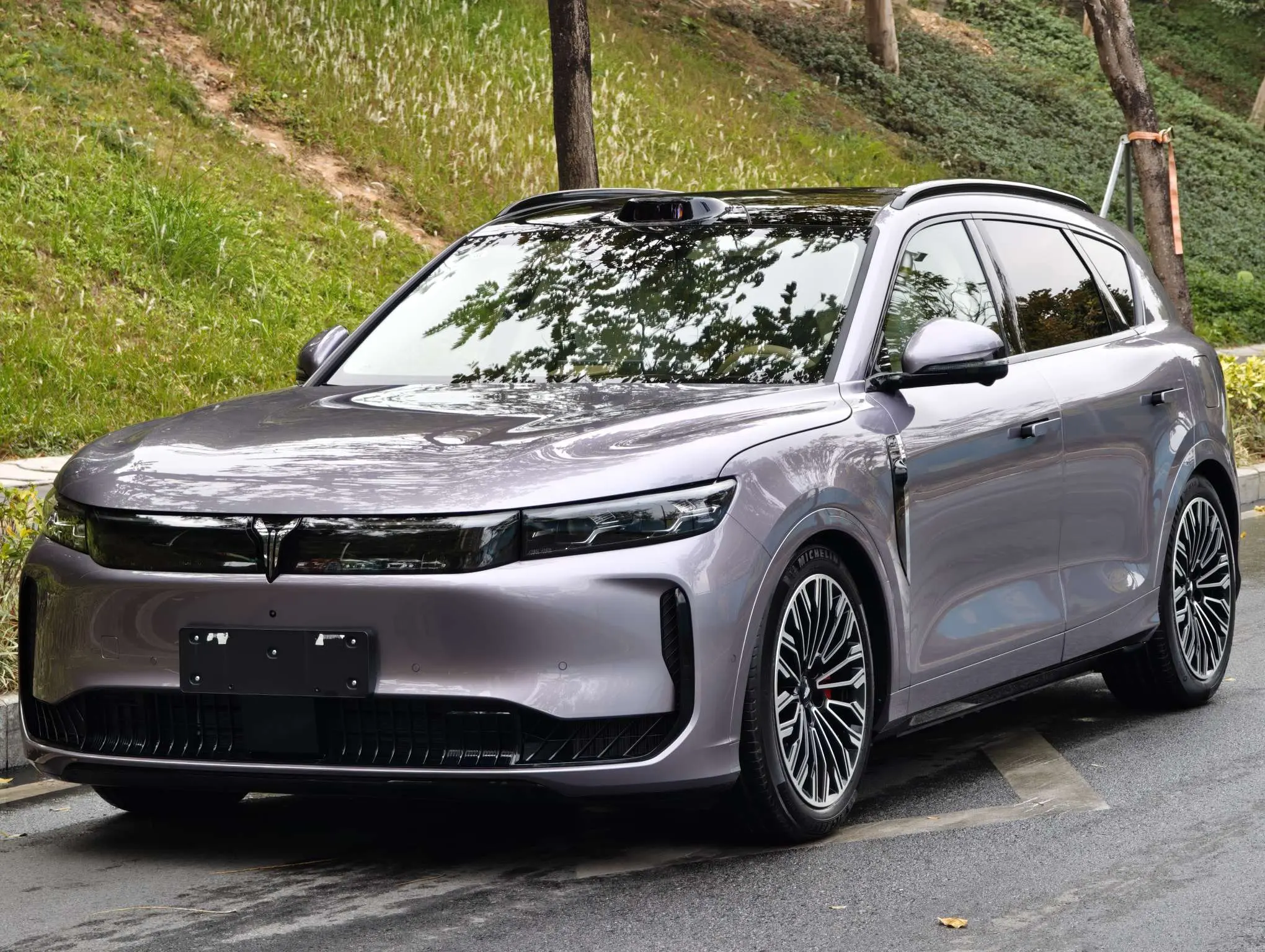 Voyah Lantu FREE  из Китая