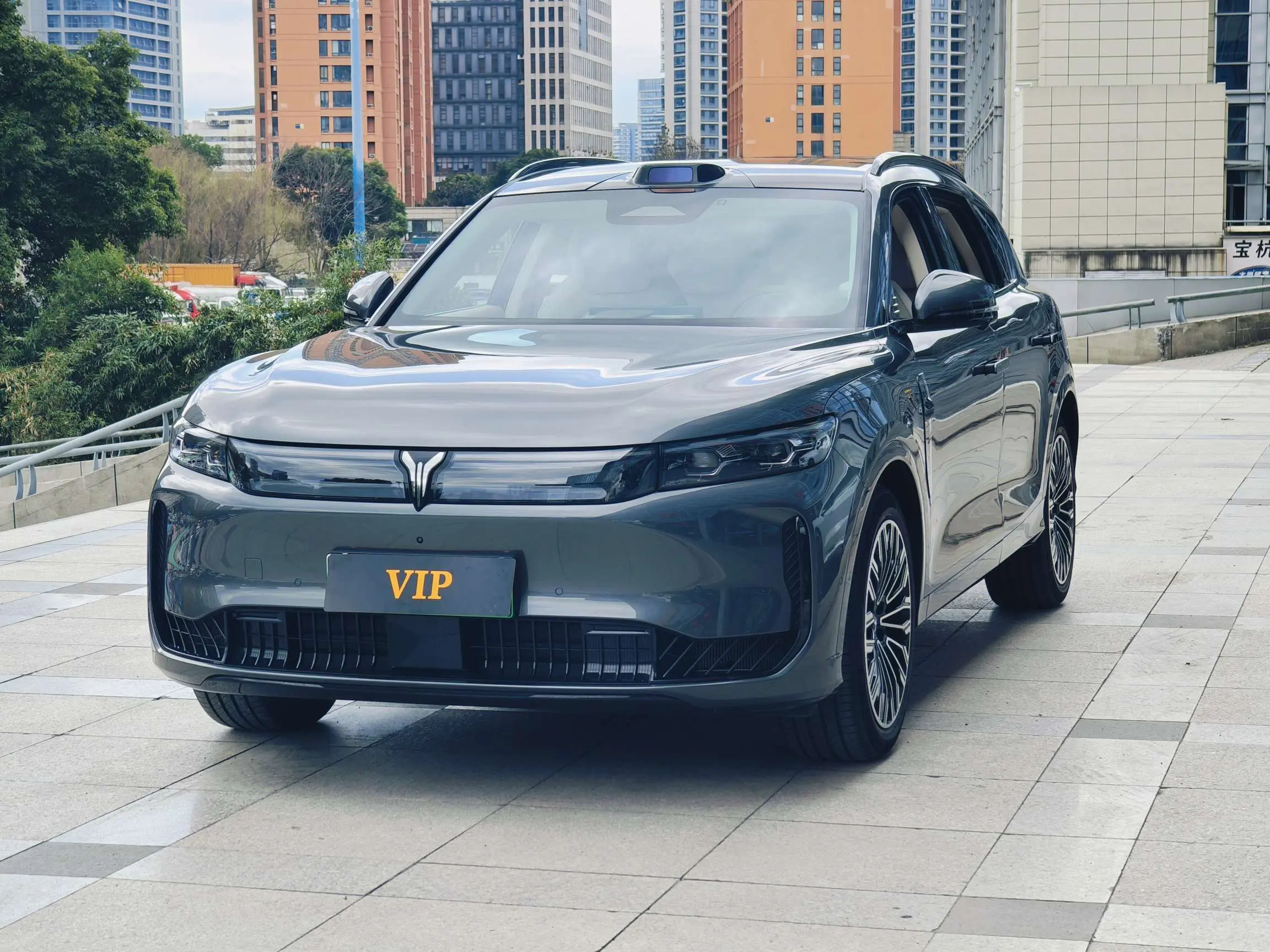 Voyah Lantu FREE  из Китая