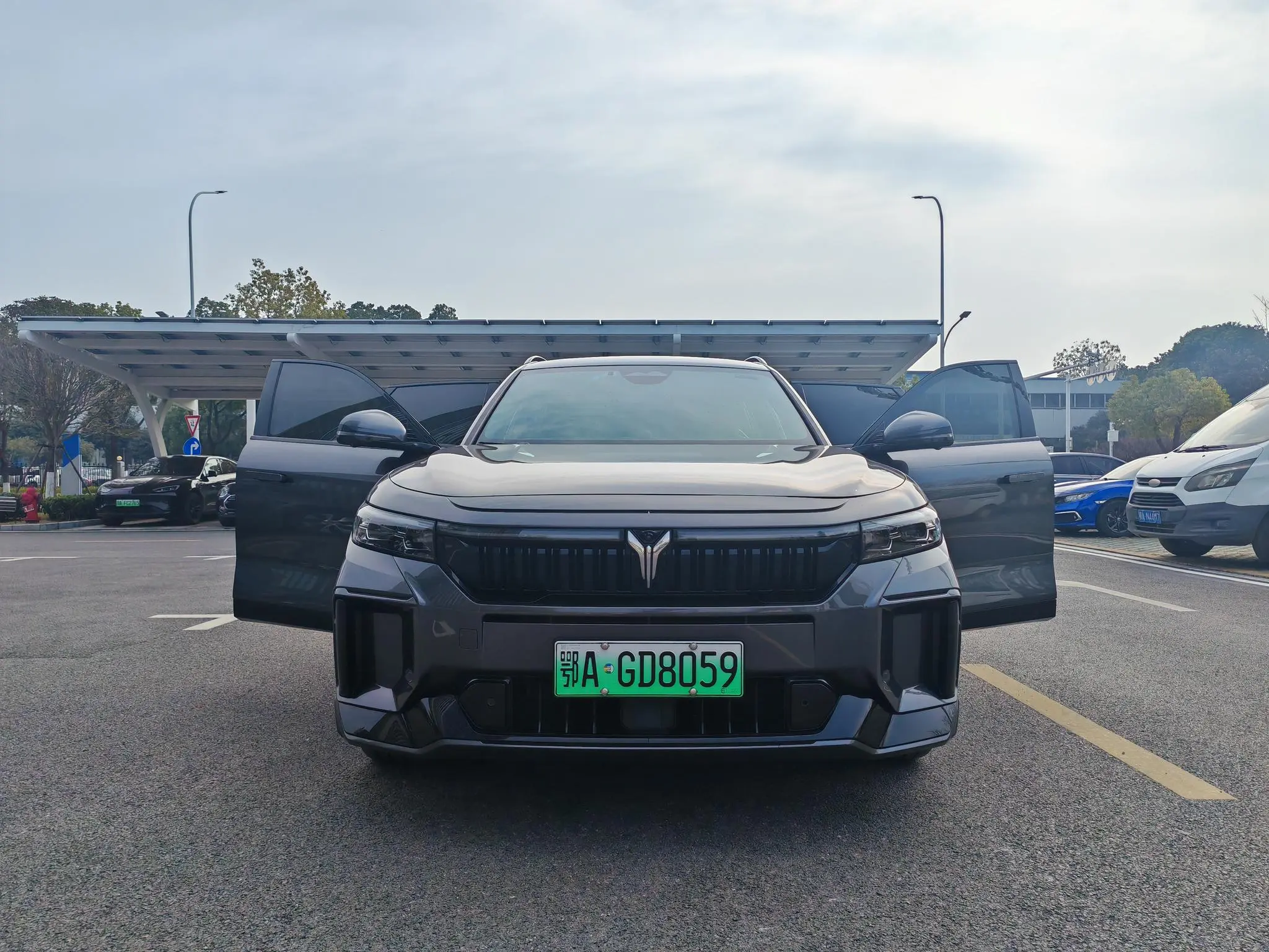 Voyah Lantu FREE  из Китая