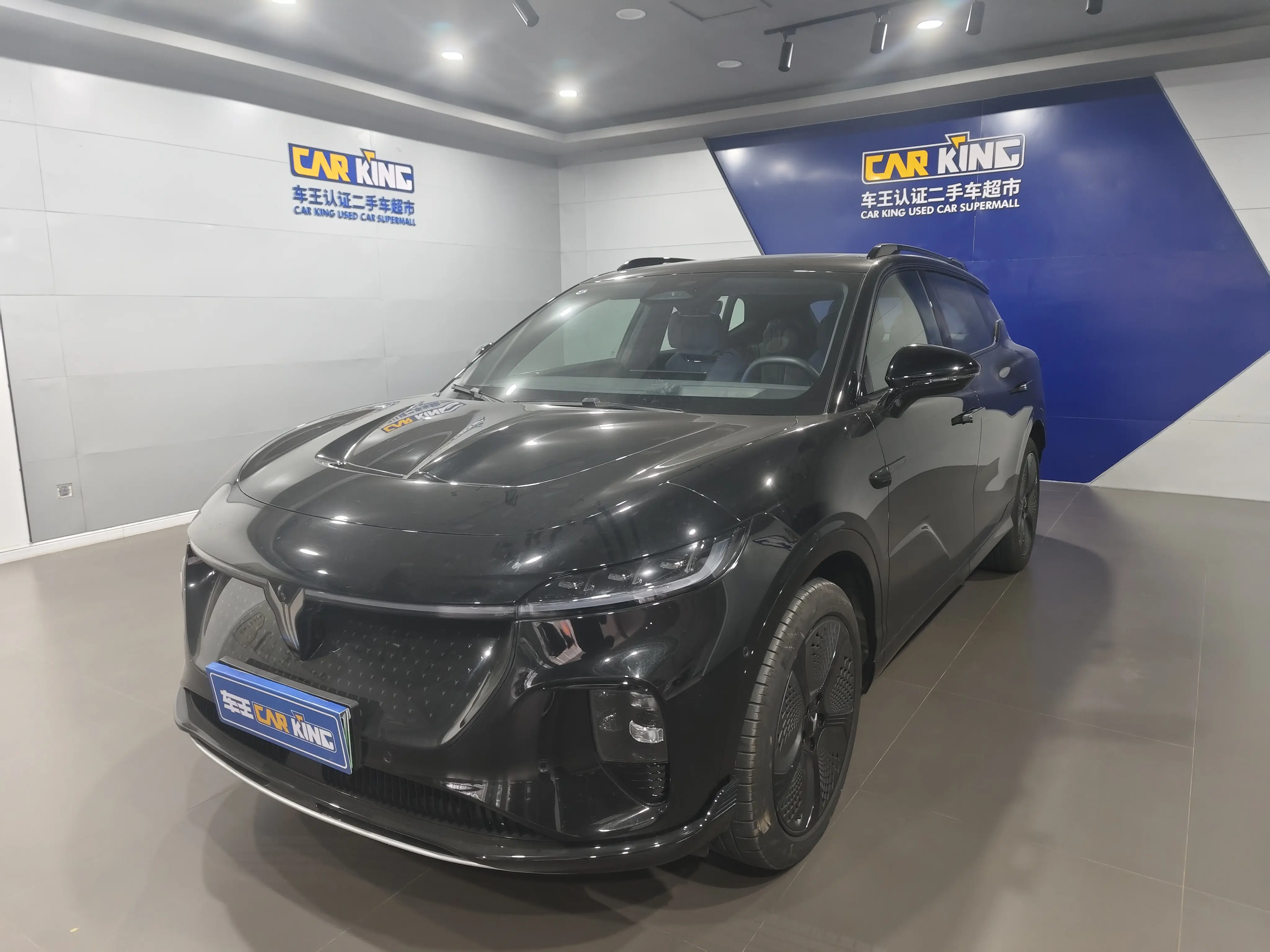 Voyah Courage  из Китая