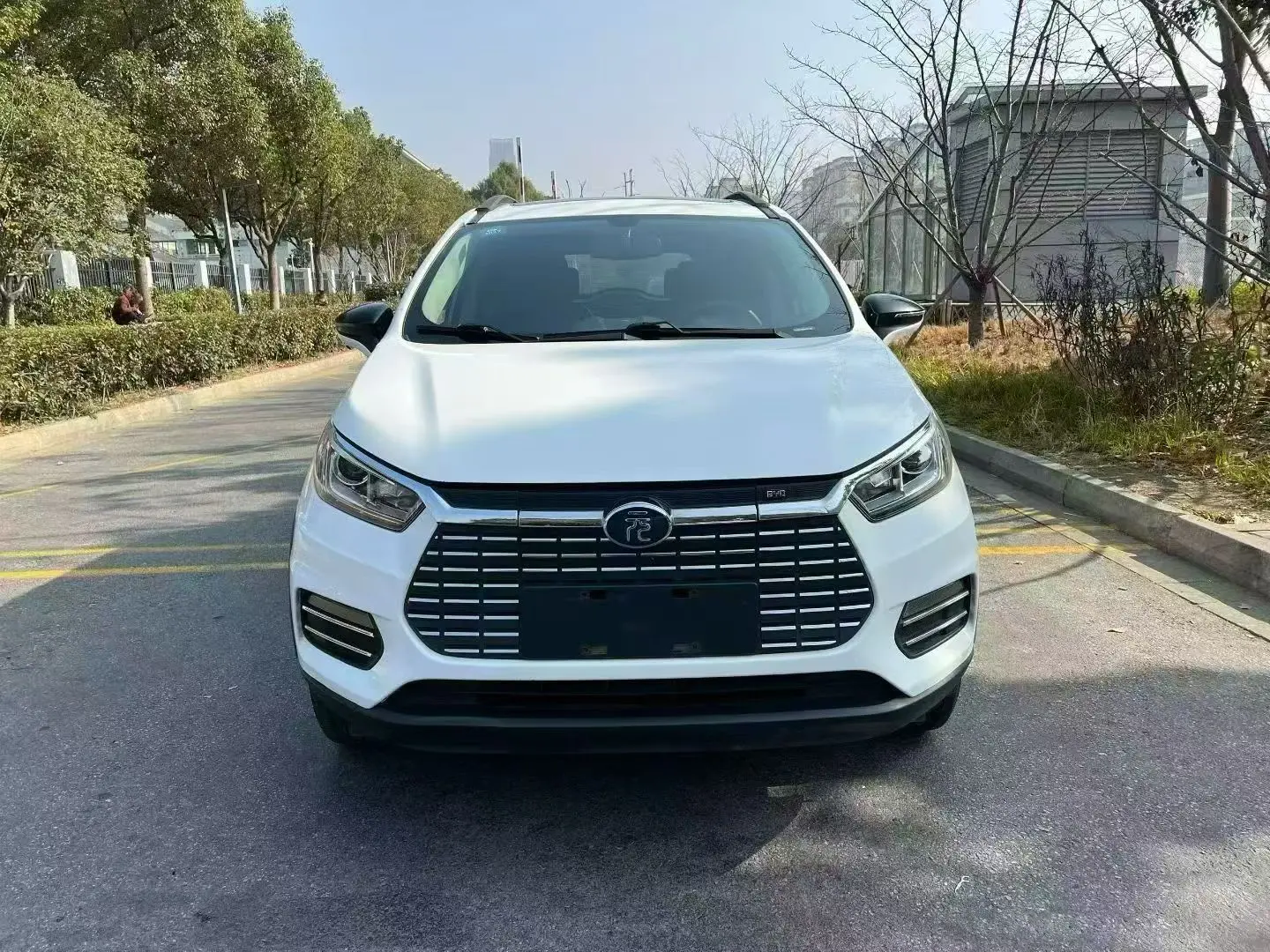 BYD Yuan  из Китая