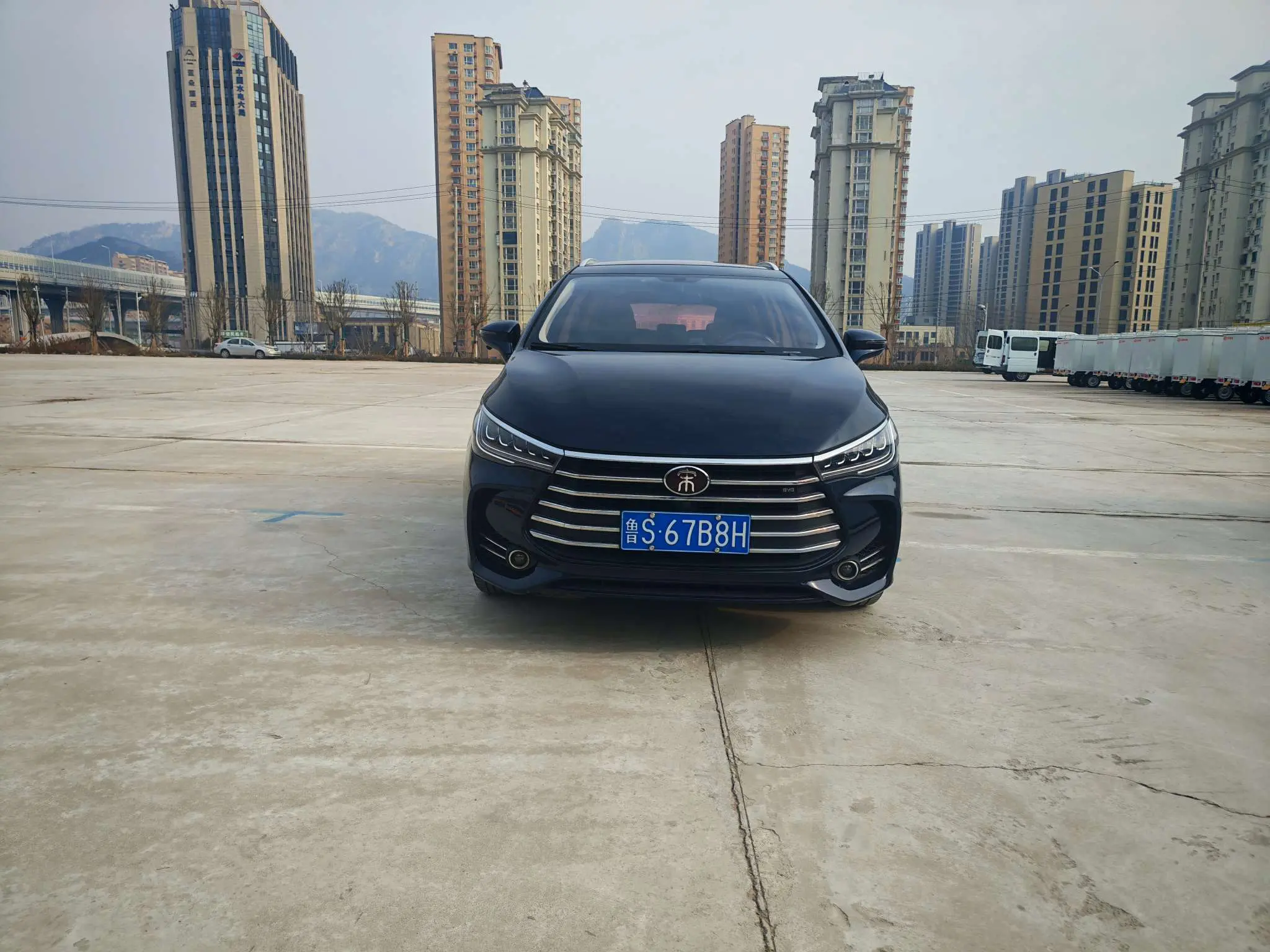 BYD Song MAX  из Китая