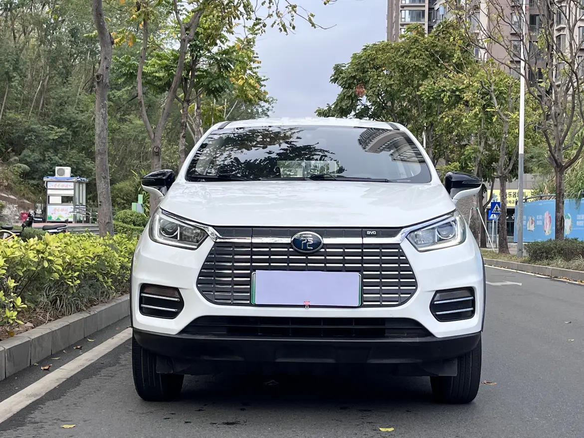 BYD Yuan EV  из Китая