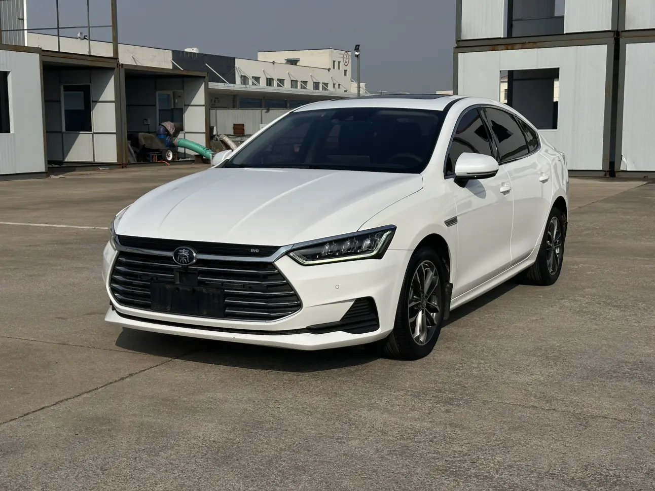 BYD Qin Pro  из Китая