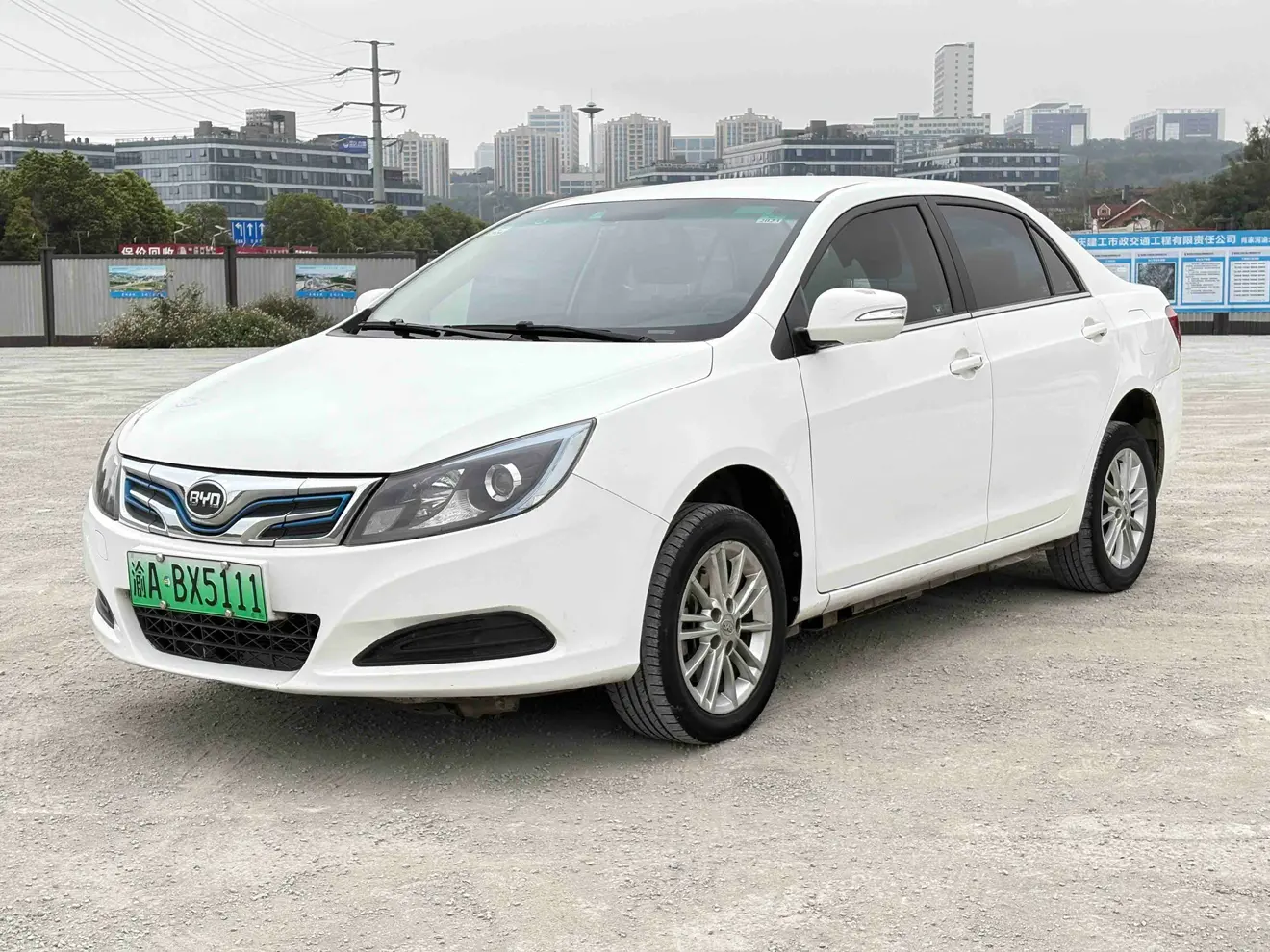 BYD e5  из Китая