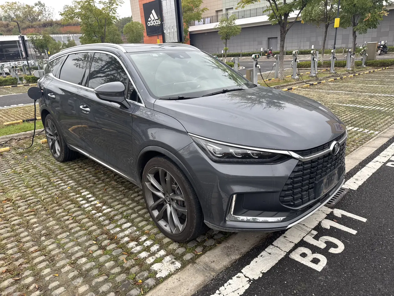 BYD Tang EV  из Китая