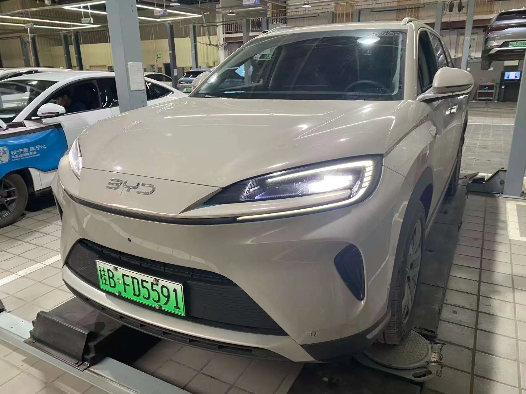 BYD Sea Lion 07DM  из Китая