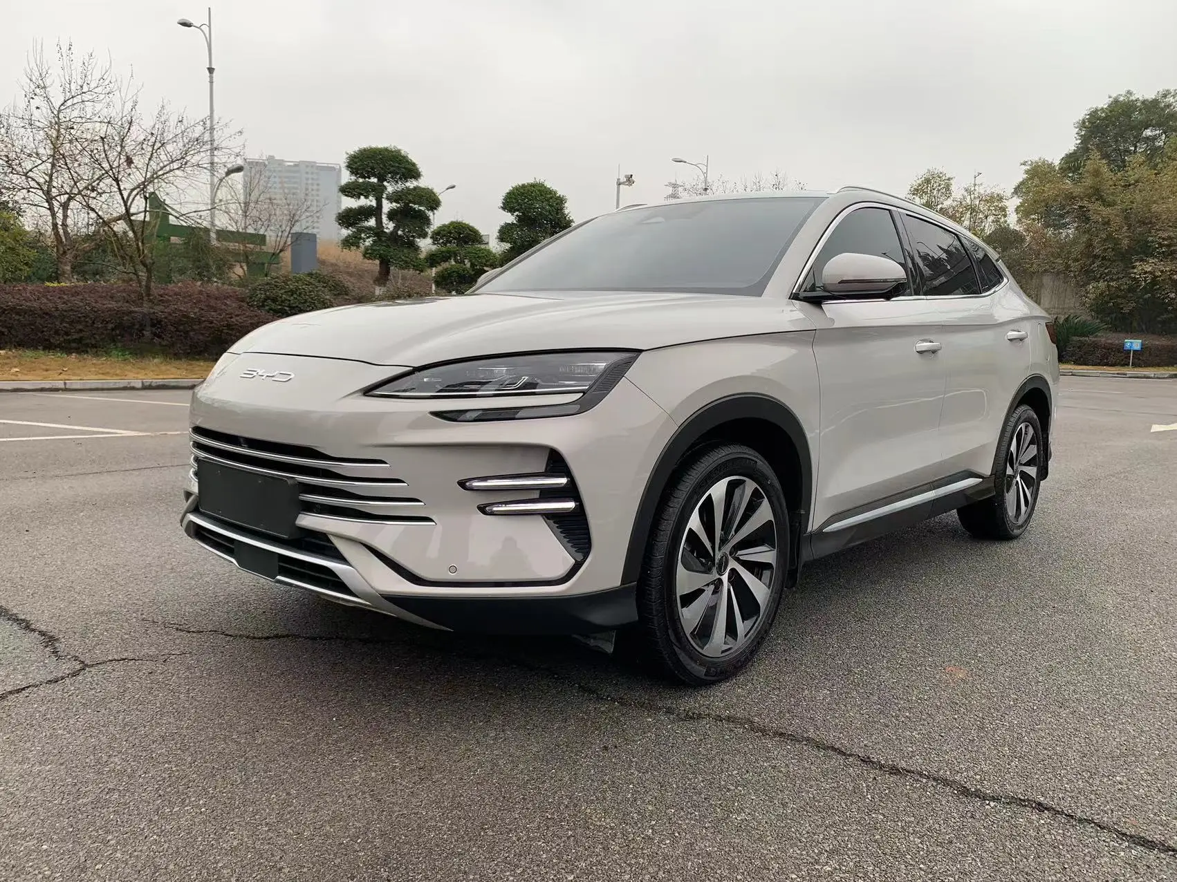 BYD Song PLUS DM  из Китая