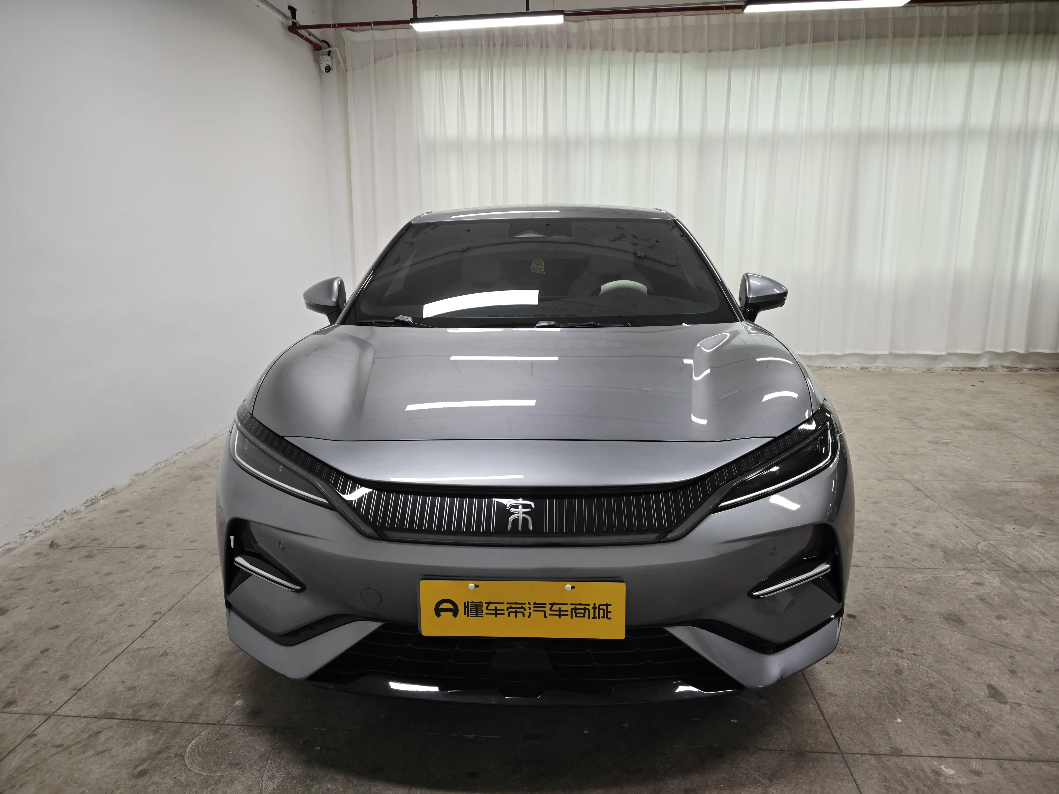 BYD Song L EV  из Китая