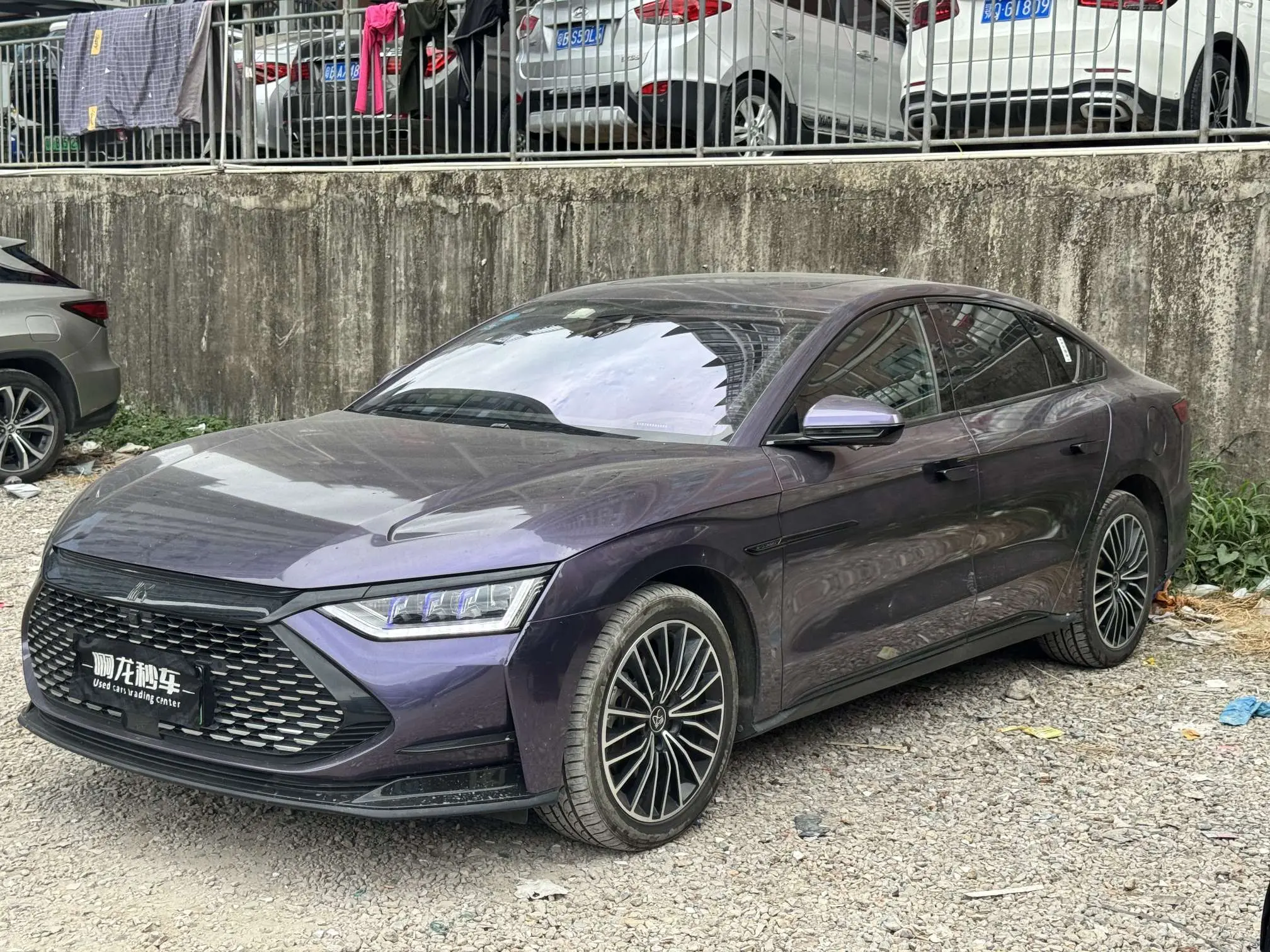 BYD HAN DM  из Китая