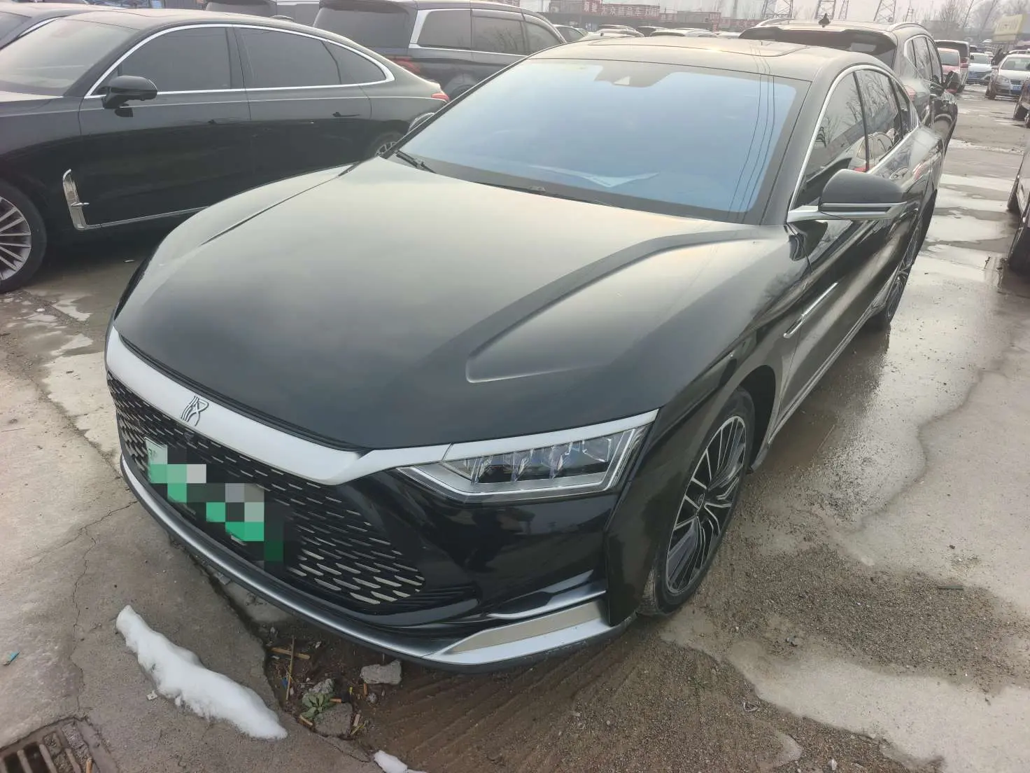 BYD HAN DM  из Китая