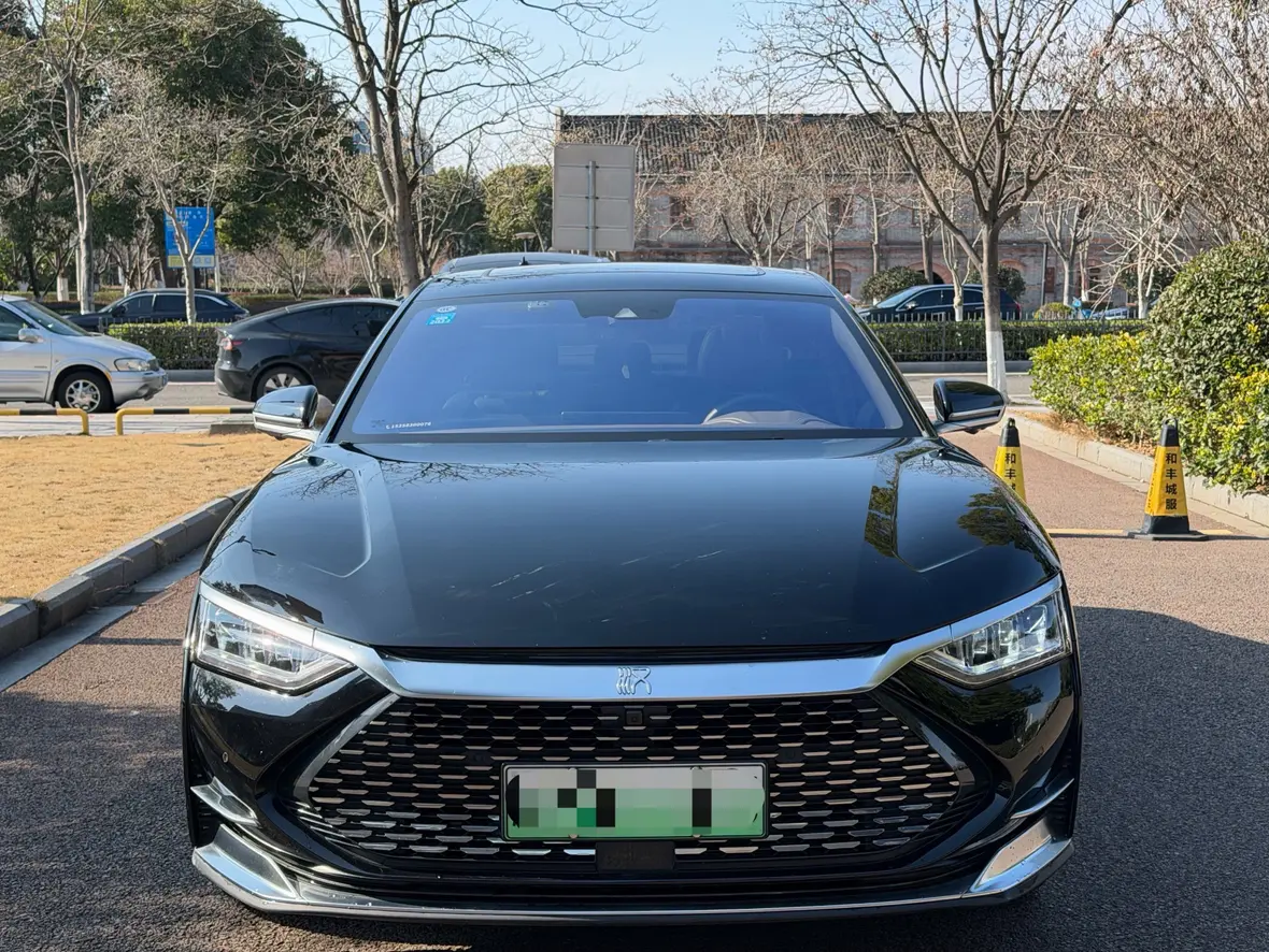 BYD HAN DM  из Китая