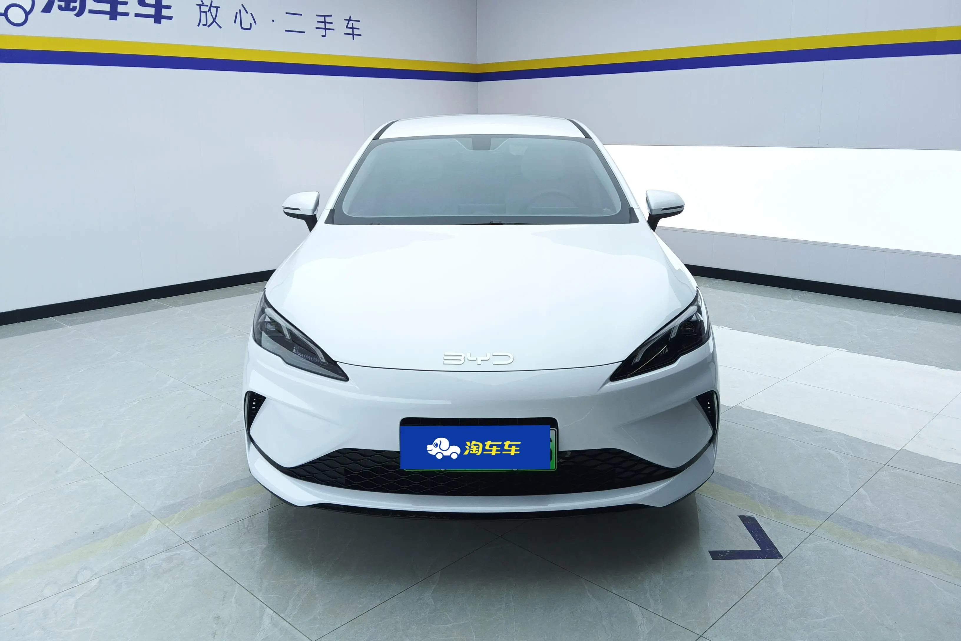 BYD Seal 05DM  из Китая