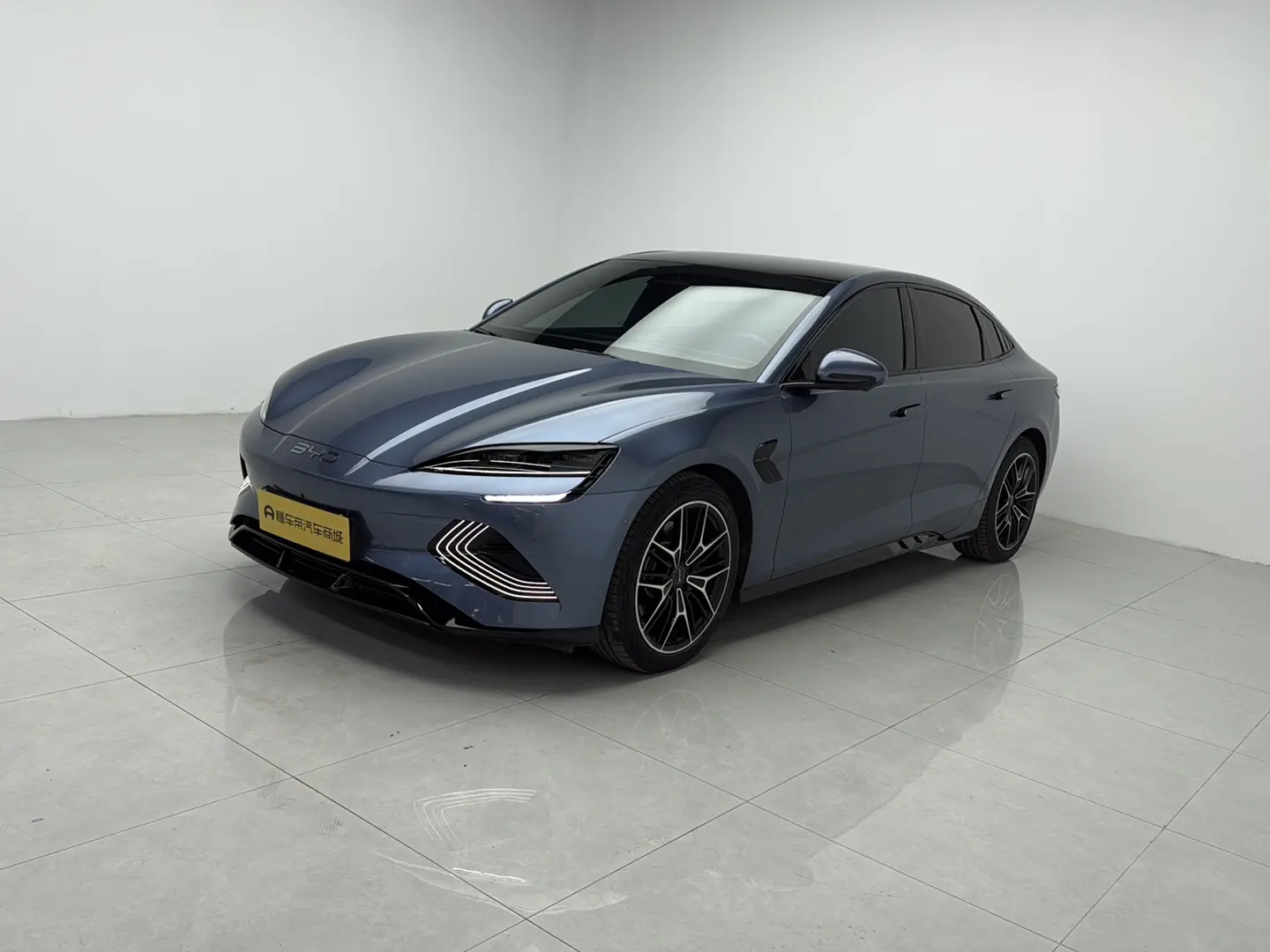 BYD Seal  из Китая